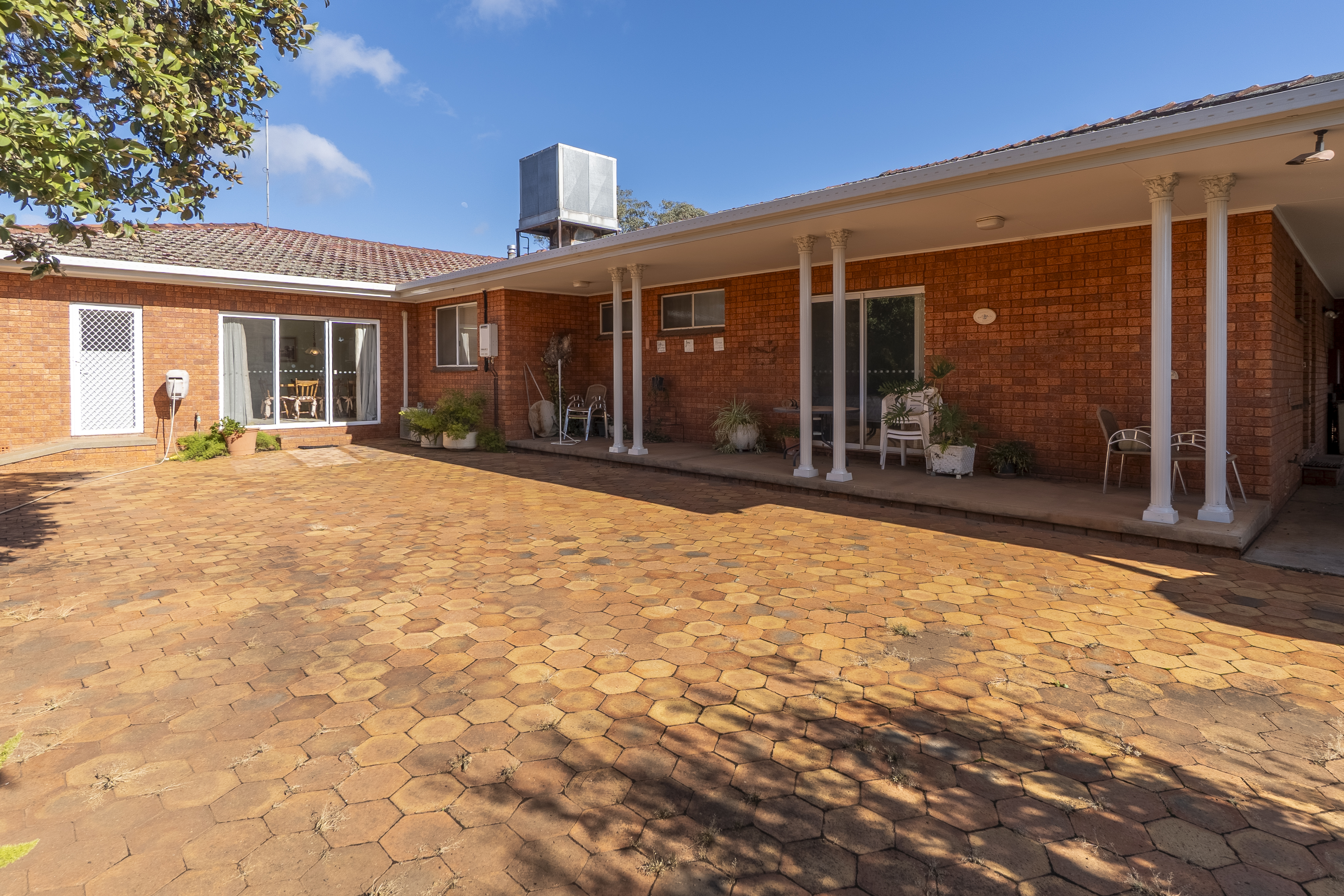 5-bedroom house at 61 Haig Street, Temora, NSW 2666, Temora, New South Wales