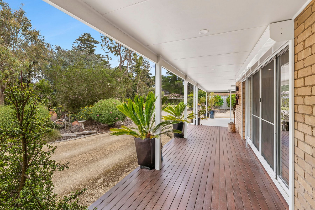 15 Aquarius Avenue, Torquay, VIC 3228 - Image 5