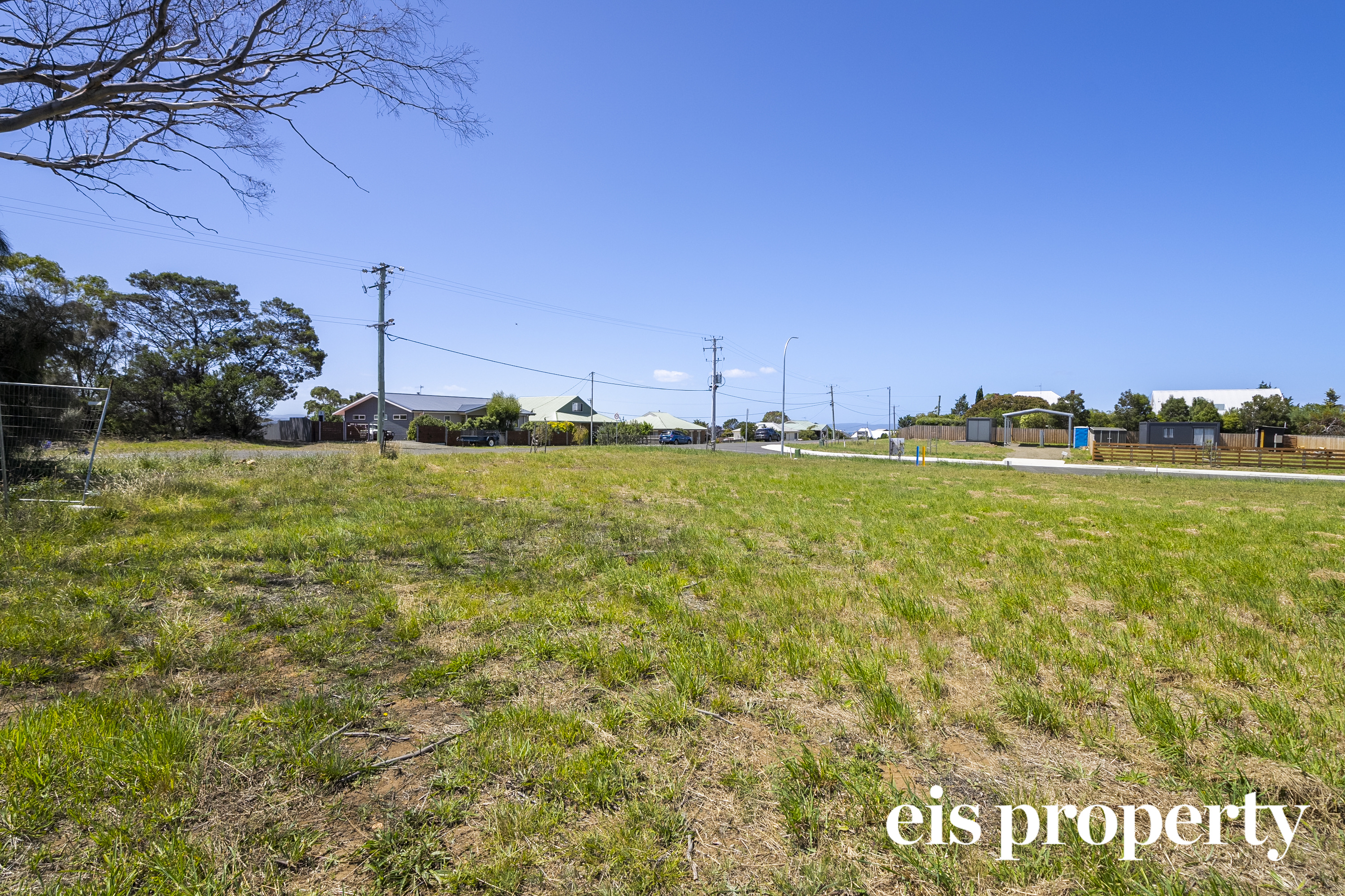 2 Syntax Court, Swansea, Tas, 7190 - Image 3