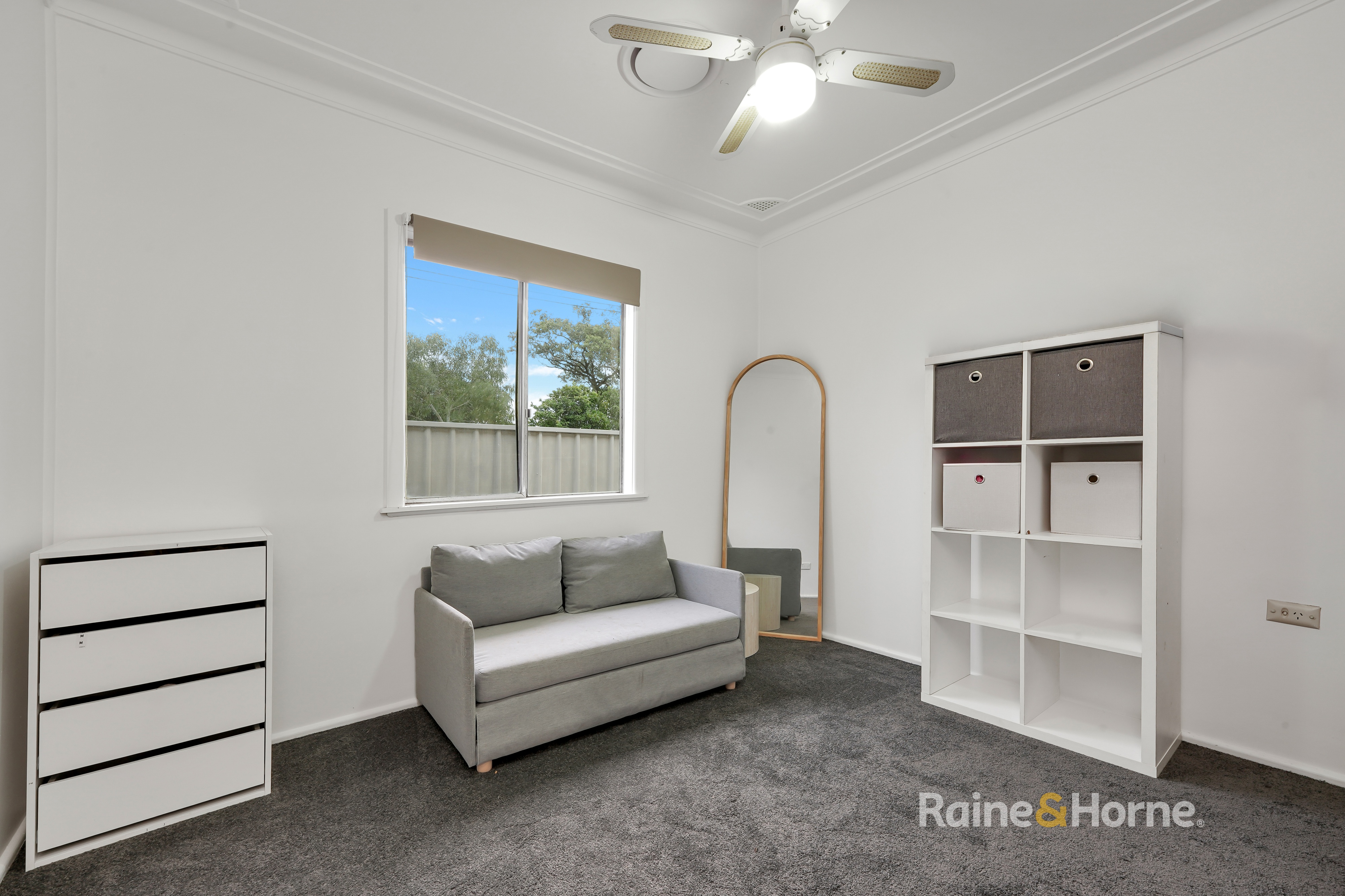 12 Onslow Avenue, Woy Woy, NSW 2256 - Image 10