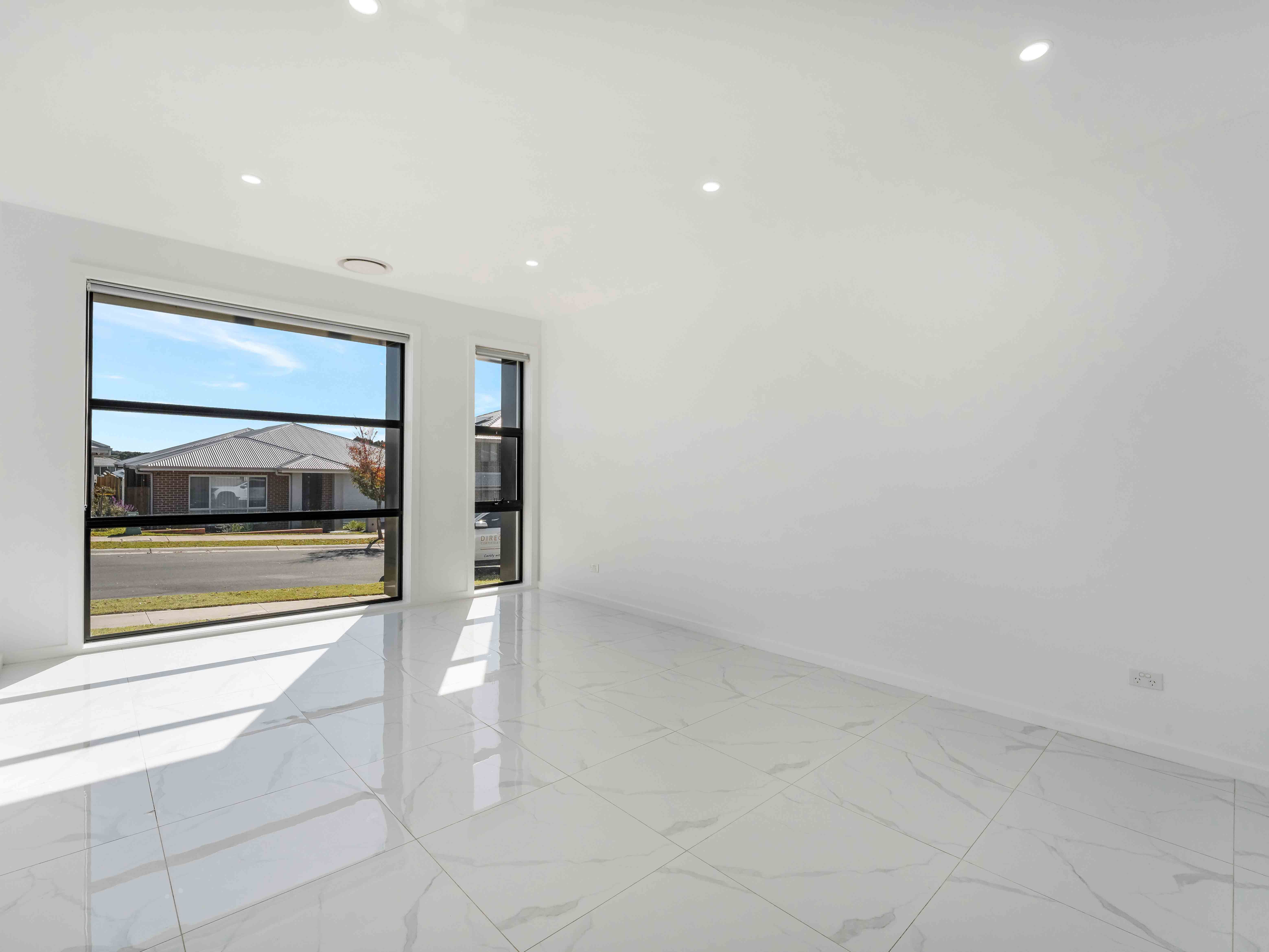 6 LANTERN STREET, Menangle Park NSW 2563 - Image 4