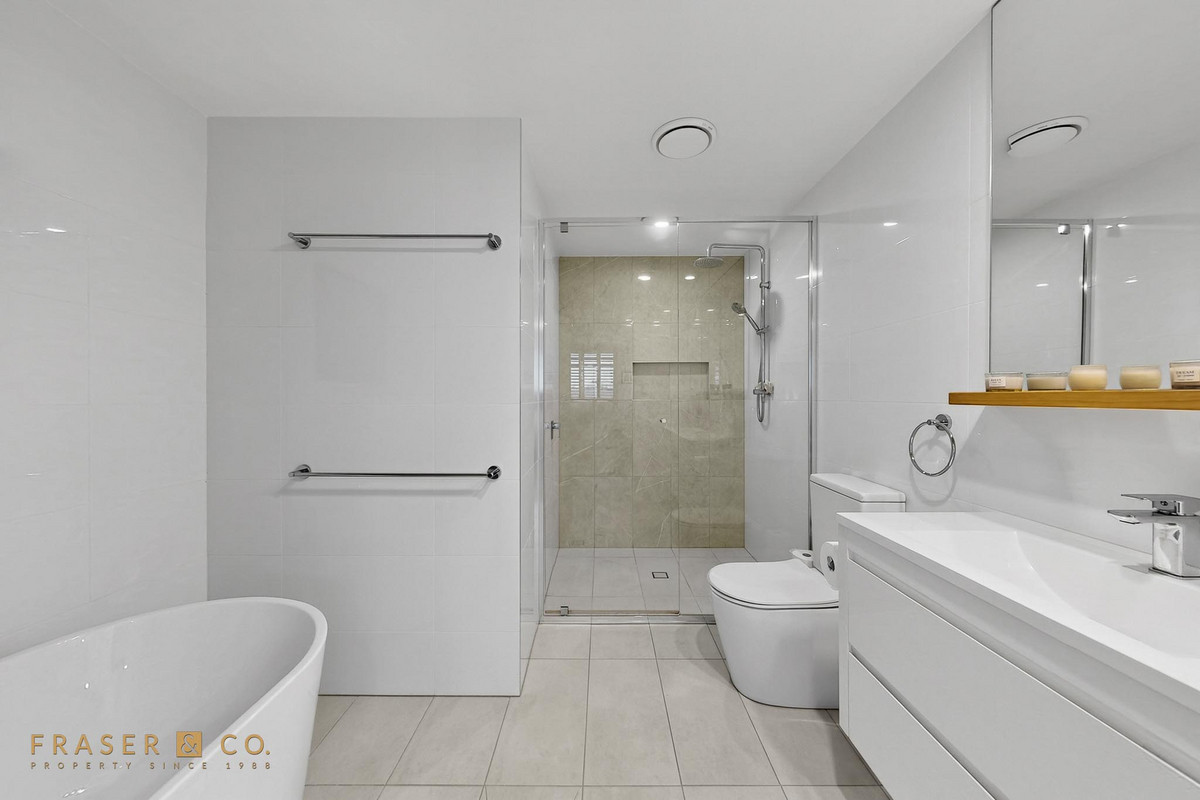 5510/219 - 221 Bloomfield Street, Cleveland, Qld, 4163 - Image 2