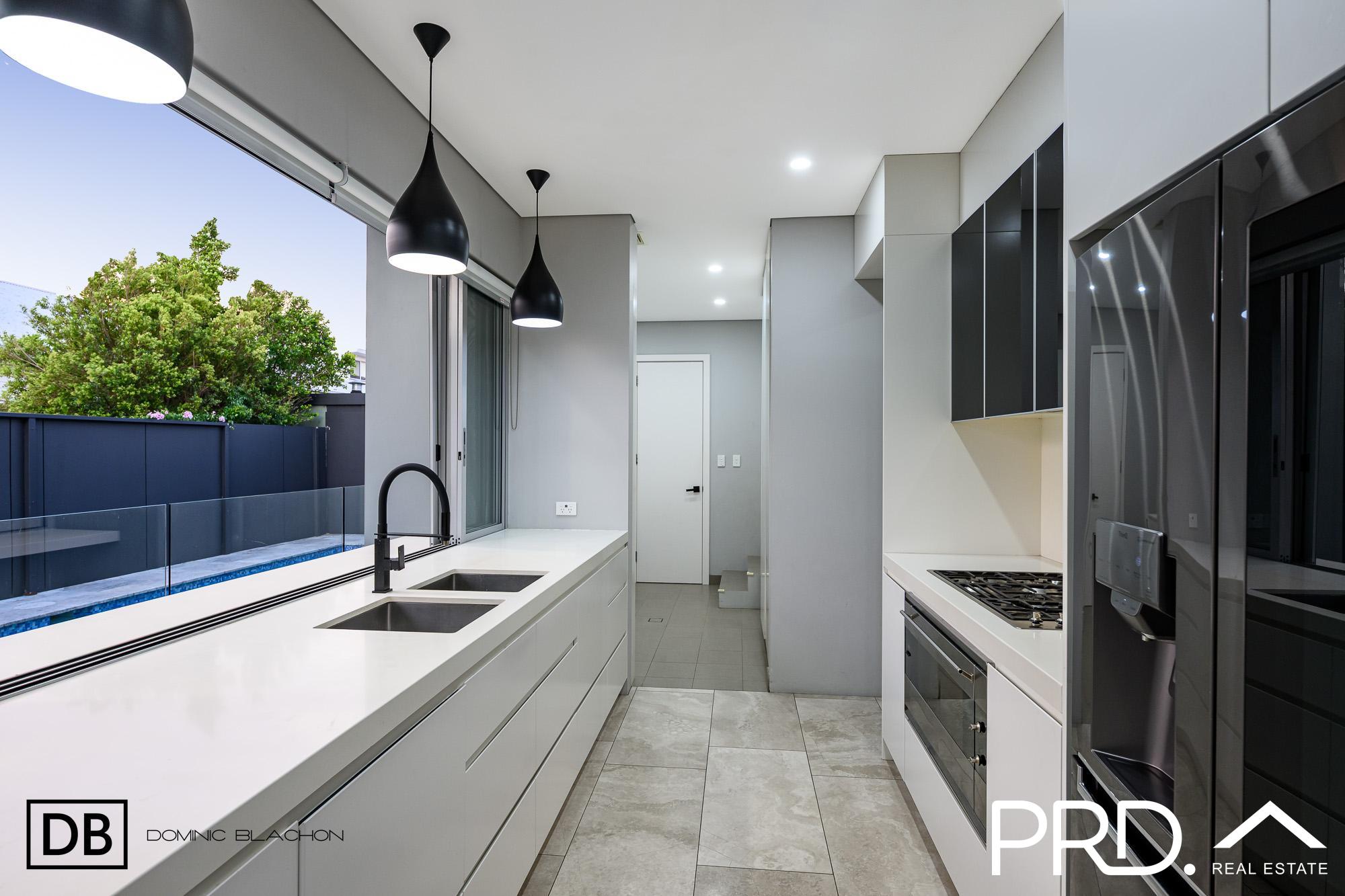 5-bedroom unit at 8 Paul Street, Panania, NSW 2213, Canterbury-Bankstown, New South Wales