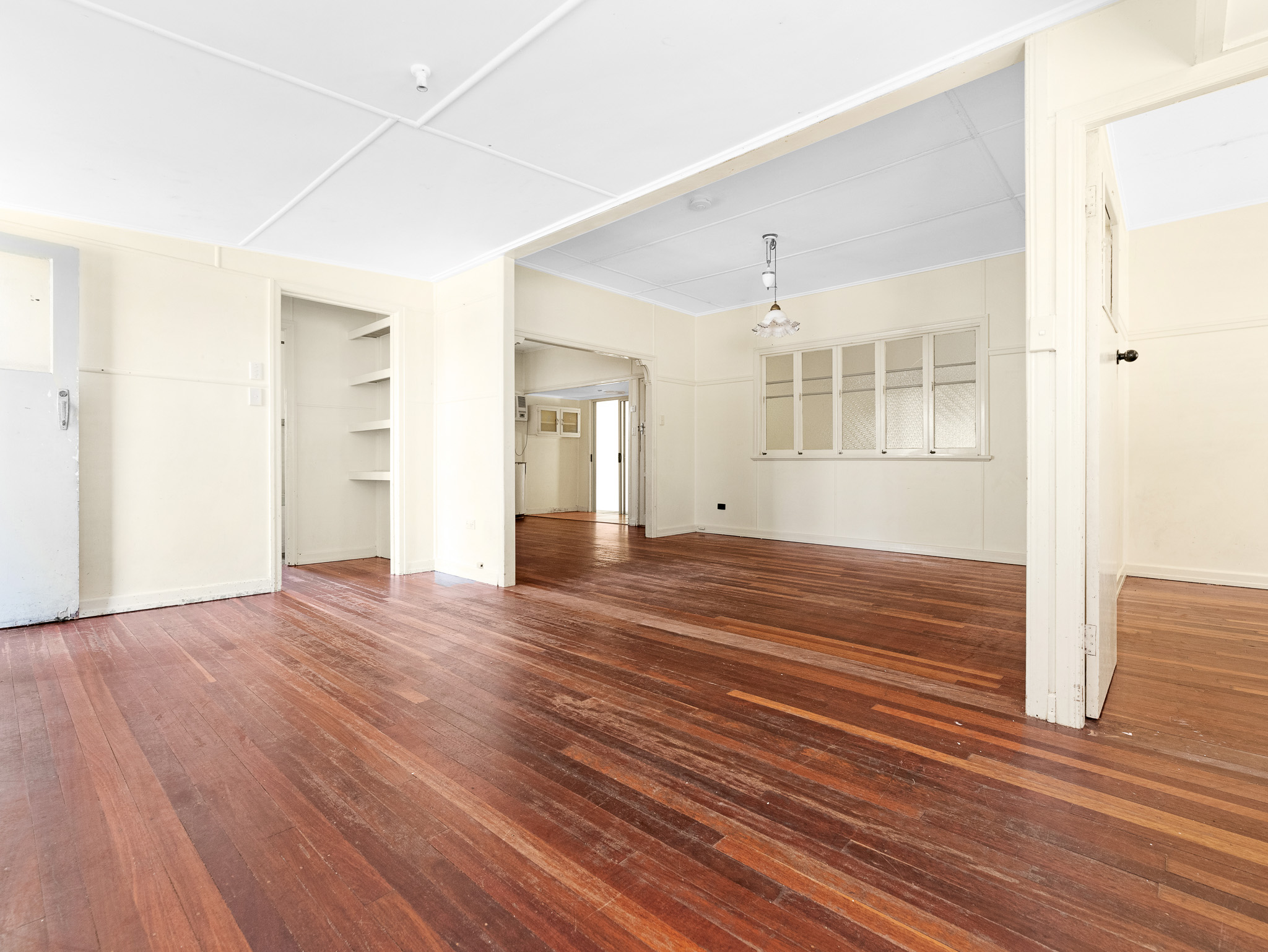 64 KING STREET, Urangan QLD 4655 - Image 4