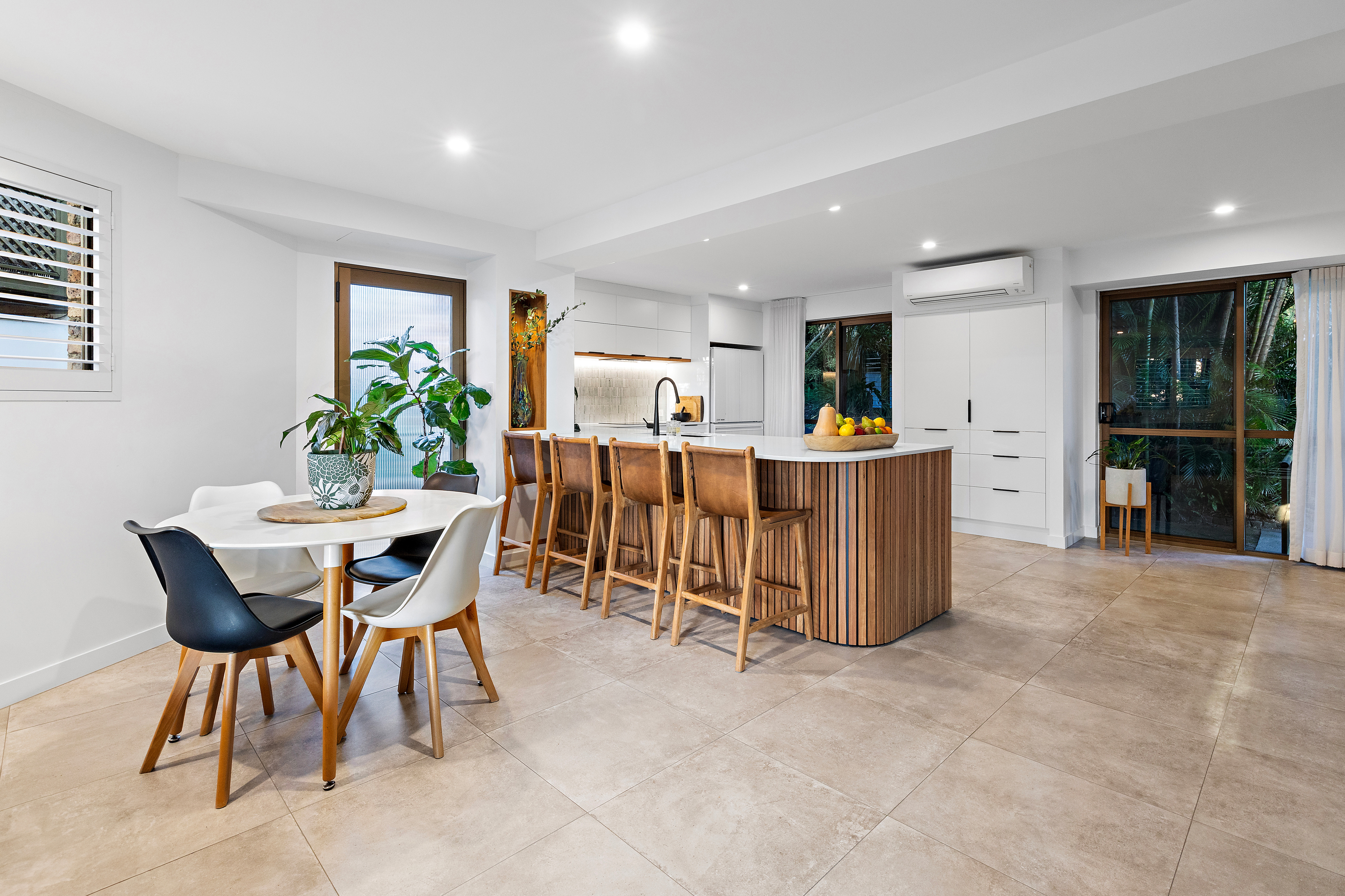 1 9 BERRIMA ROW, NOOSA HEADS QLD 4567 - Image 7