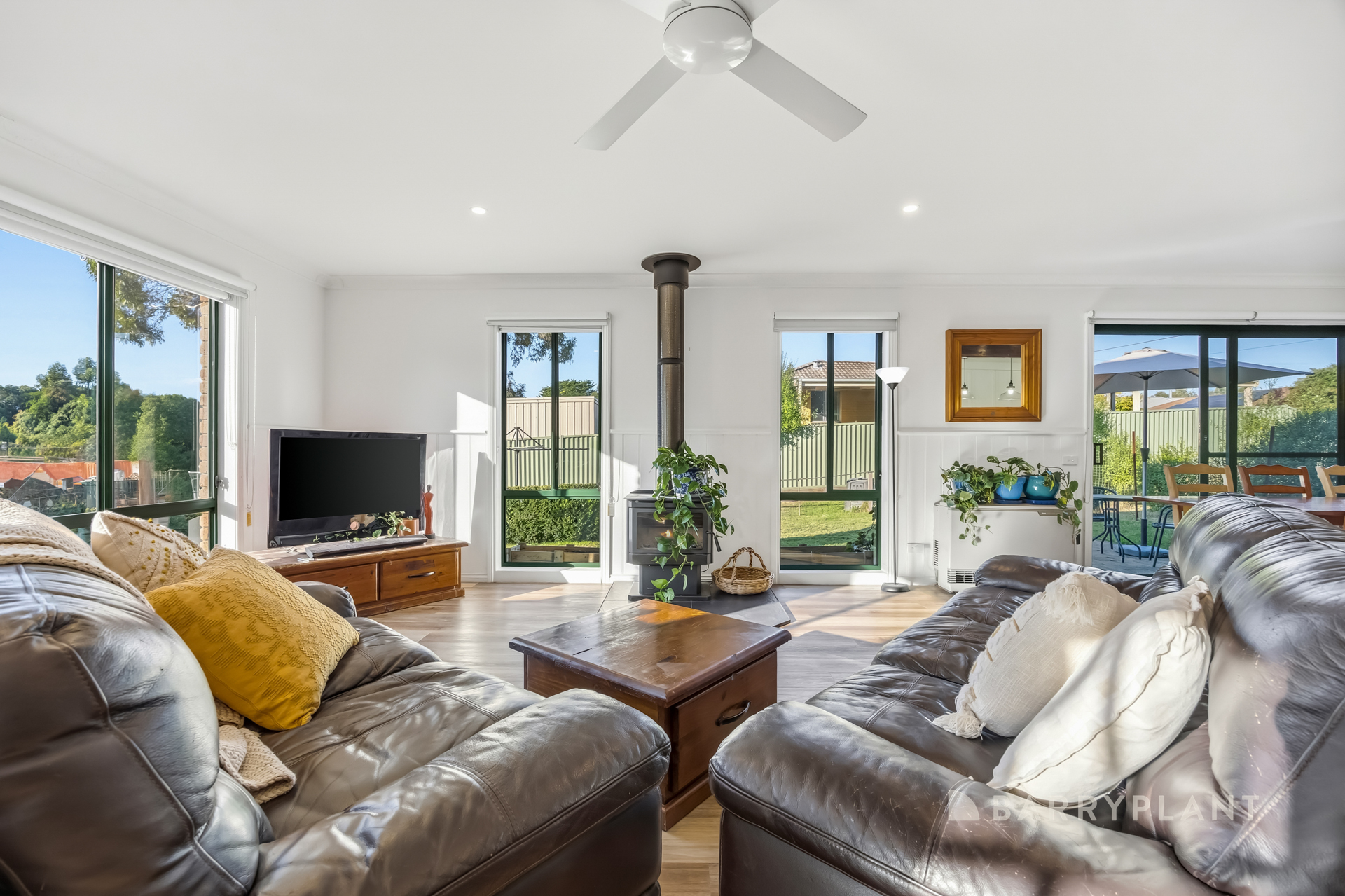 321 HUMFFRAY STREET NORTH, Brown Hill VIC 3350 - Image 2