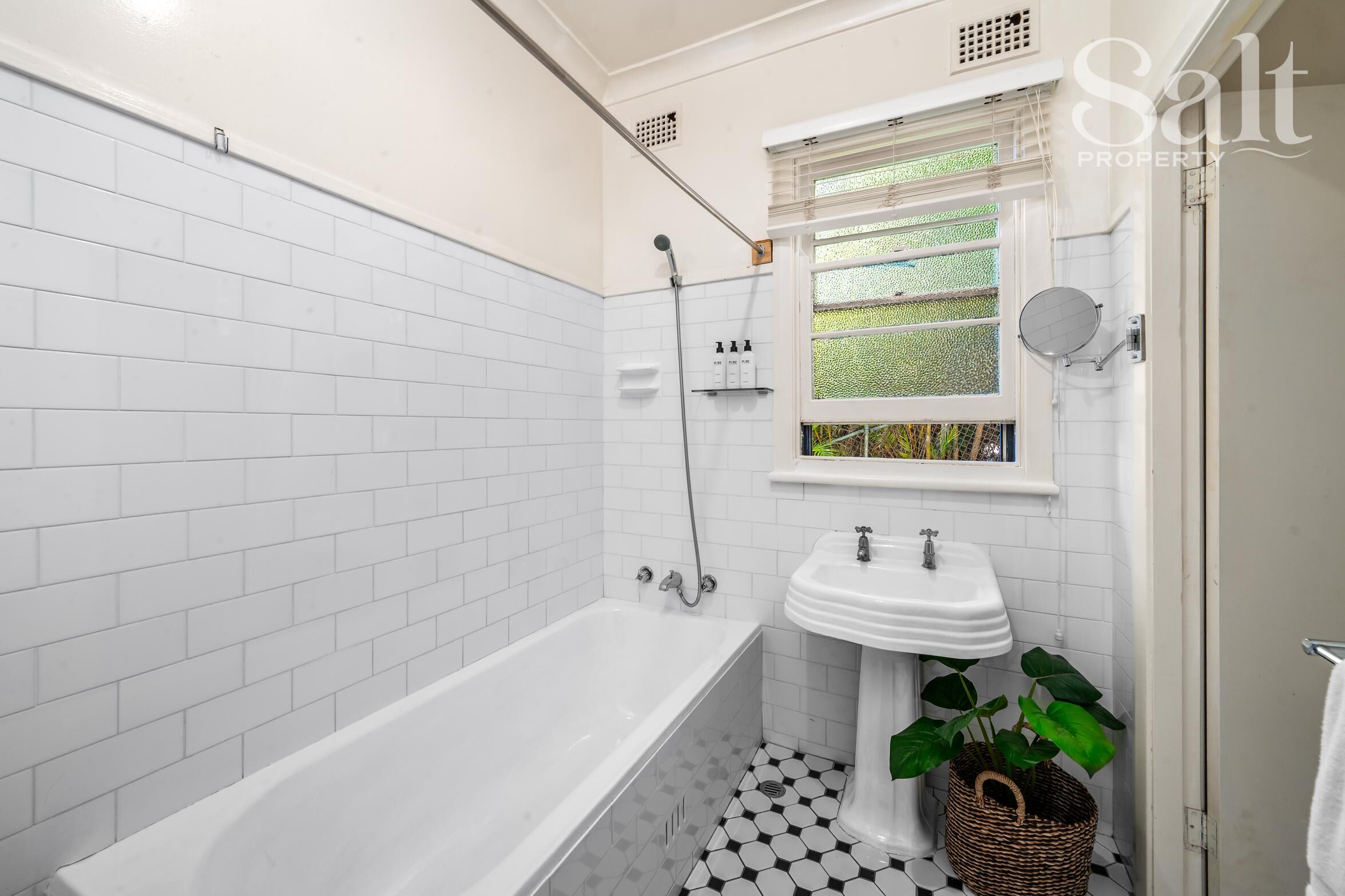 5-bedroom house at 55 Scenic Drive, Merewether, NSW 2291, Newcastle, New South Wales