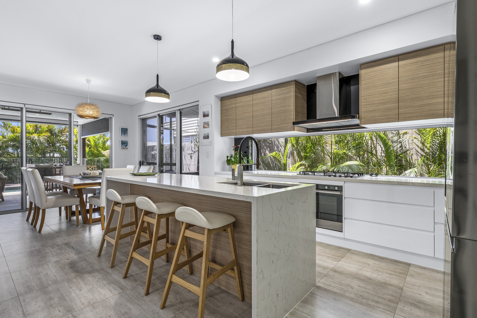 10 Trestles Avenue, Casuarina, NSW 2487 - Image 3
