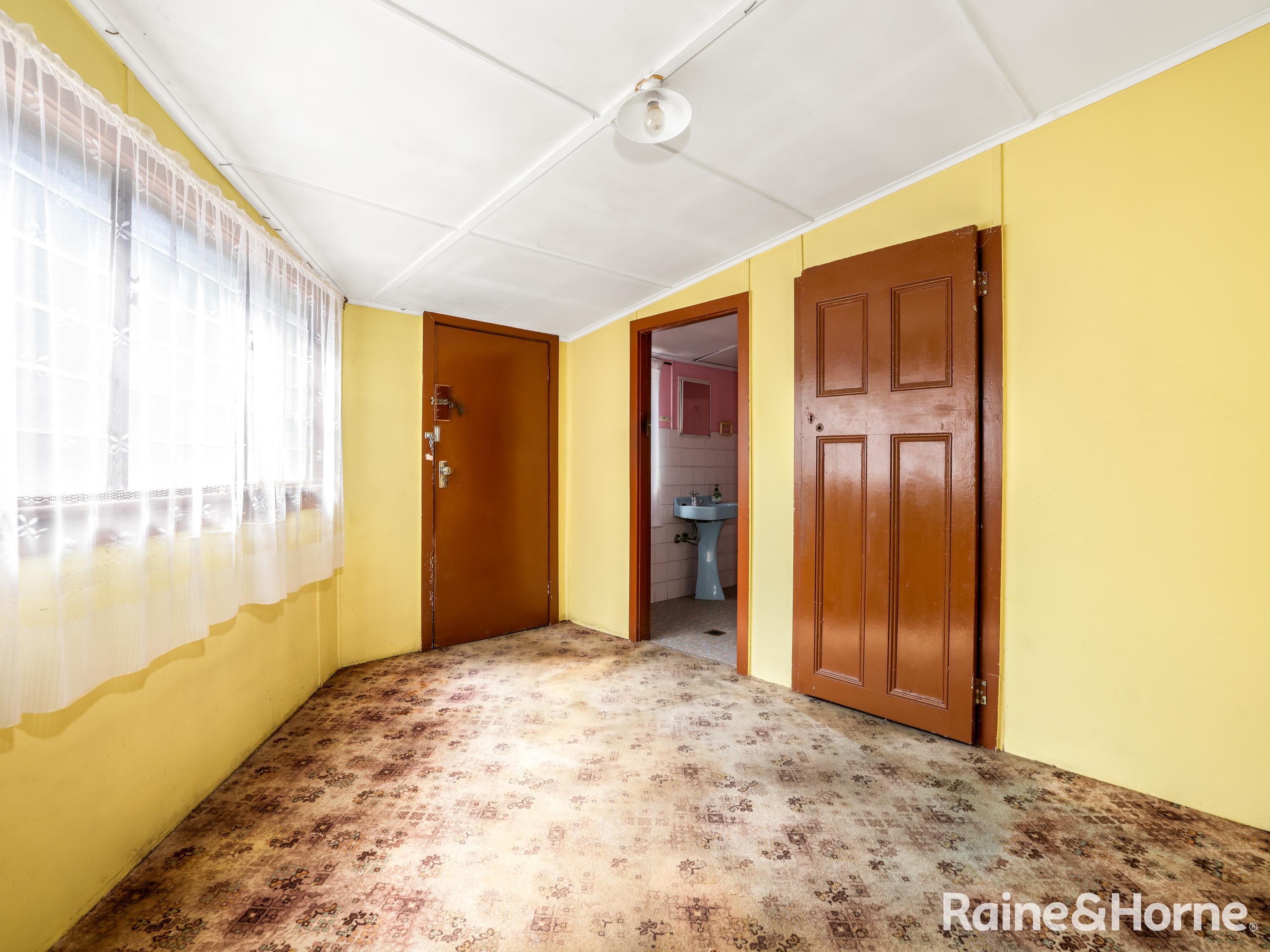 3-bedroom house at 236 Rankin Street, Bathurst, NSW 2795, Bathurst, New South Wales