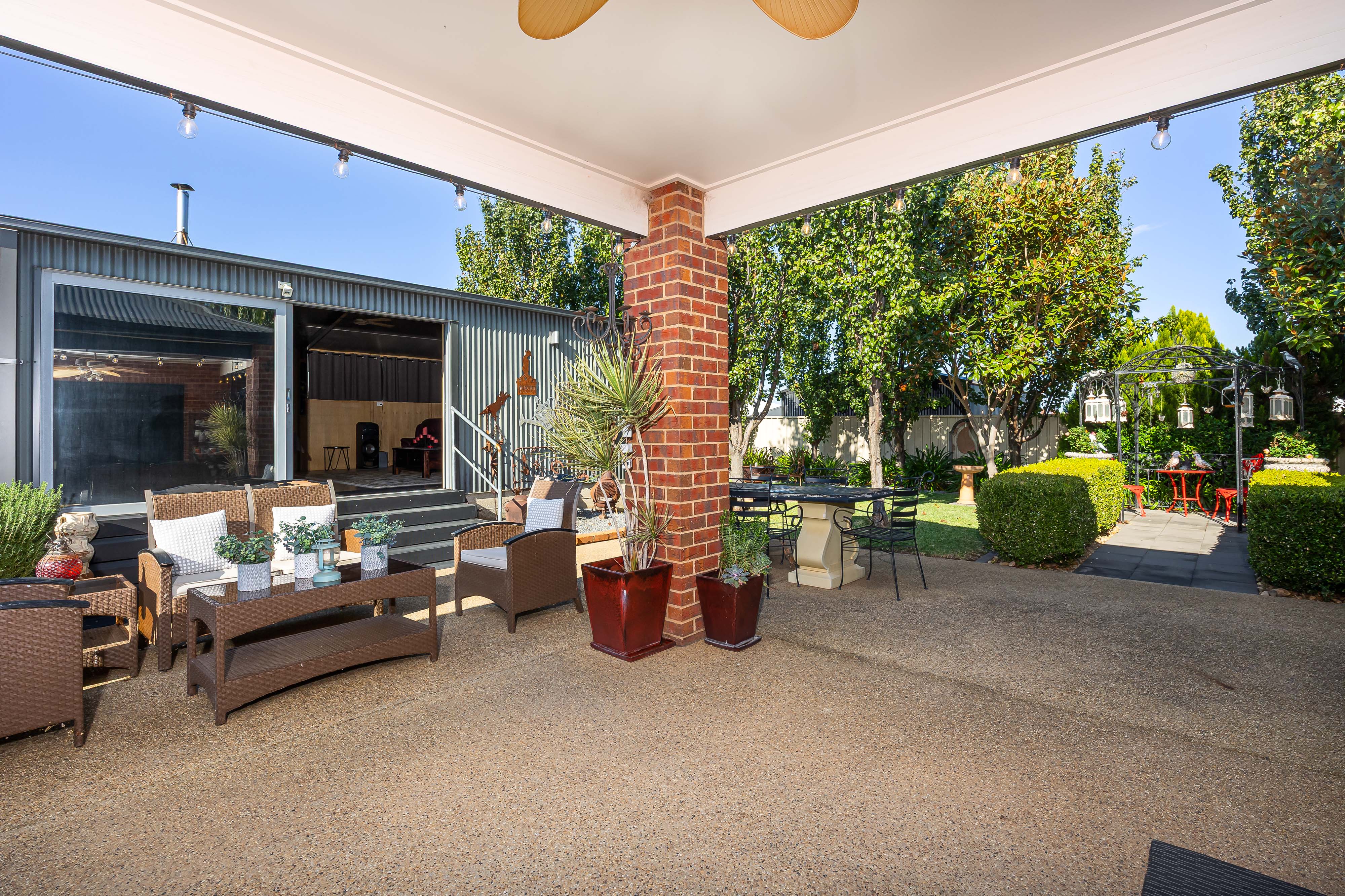 5-bedroom house at 31 Muttama Parade, Gobbagombalin, NSW 2650, Wagga Wagga, New South Wales