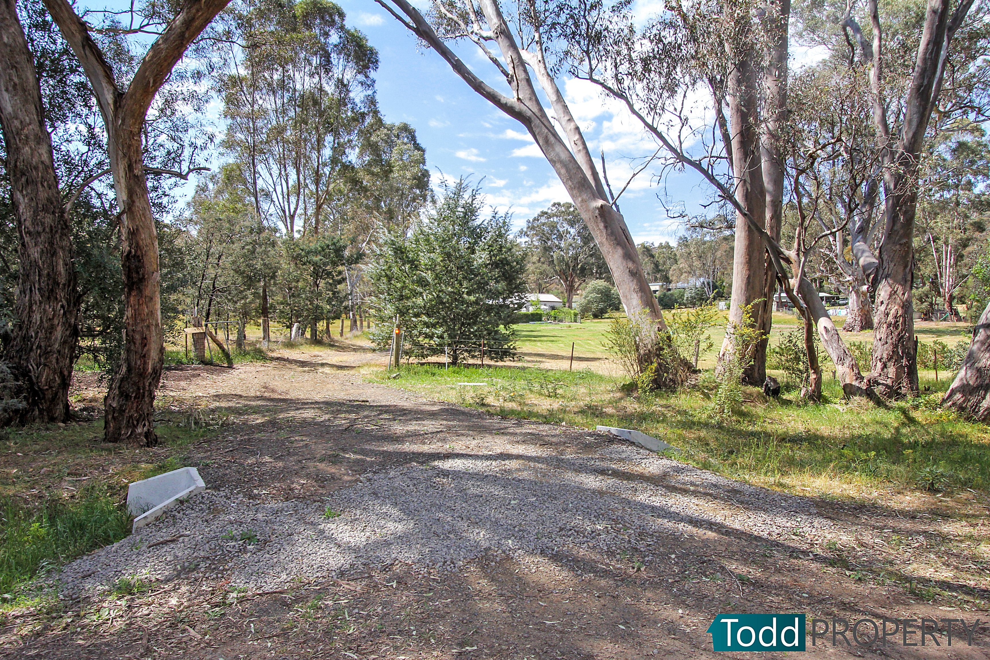 12 Ross Street, Heathcote, Vic, 3523 - Image 5