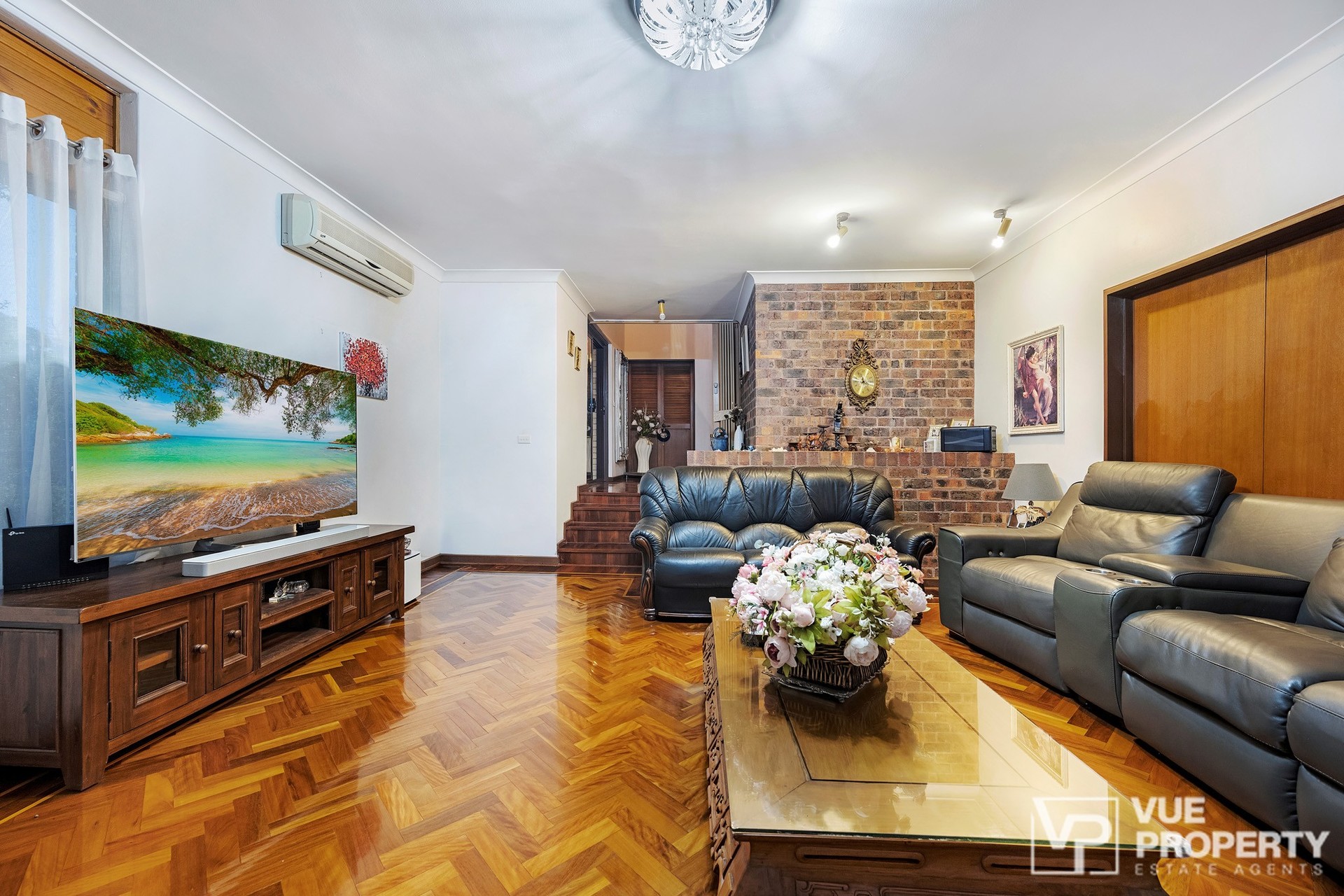 5-bedroom house at 4 Blundell Street, Marsfield, NSW 2122, Ryde, New South Wales