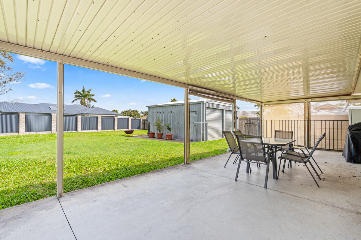 6 LADBROKE CRESCENT, Urangan QLD 4655 - Image 1