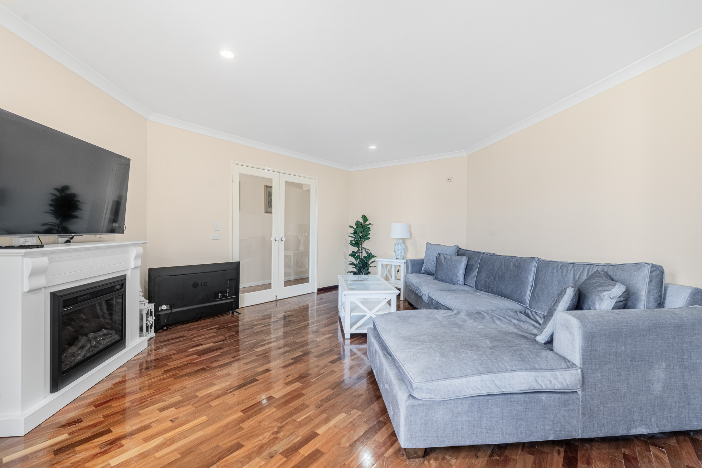 6 ASPIC CRESCENT, Spearwood WA 6163 - Image 8