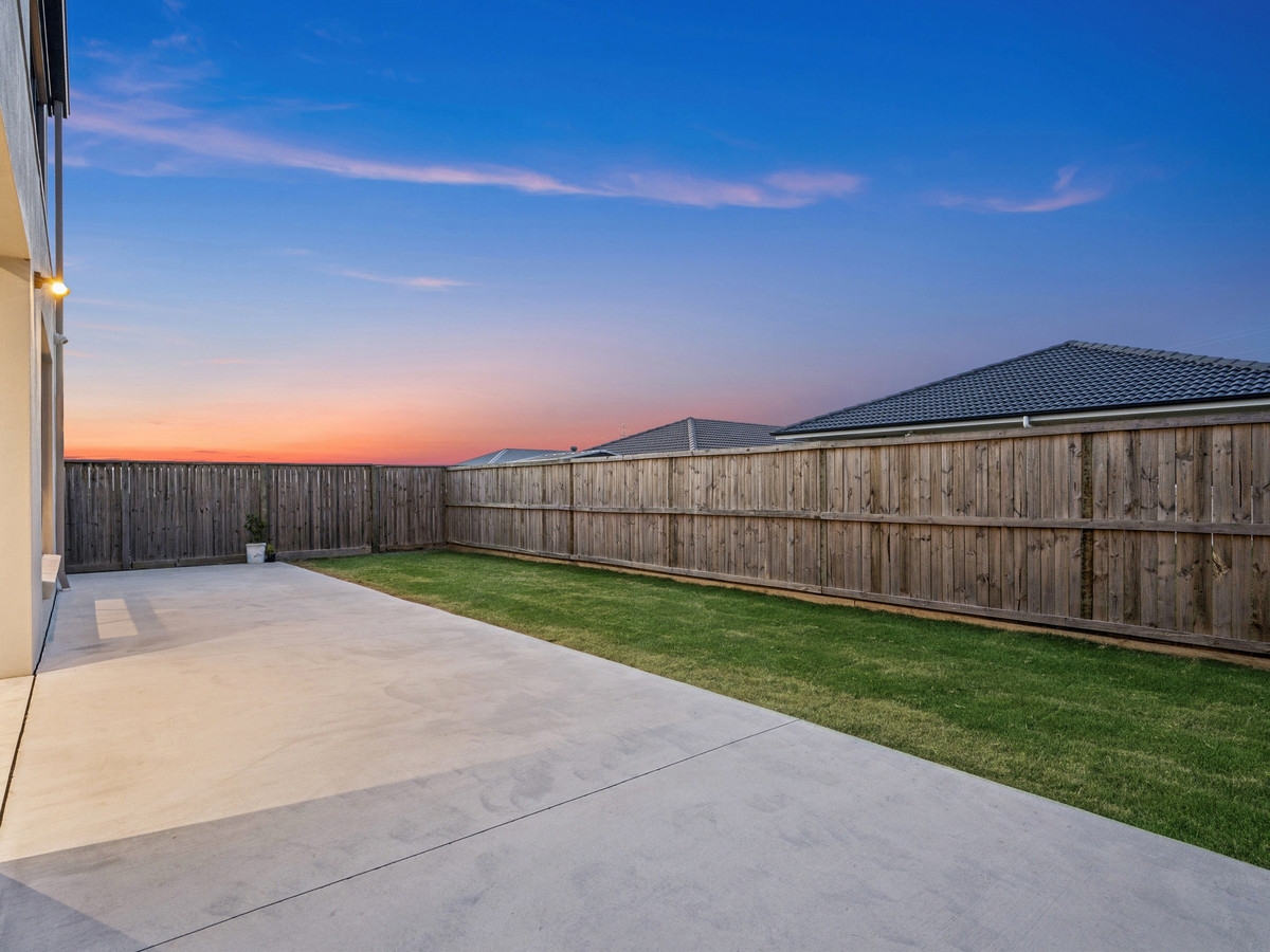 39 Flinders Drive, Yarrabilba, QLD 4207 - Image 5