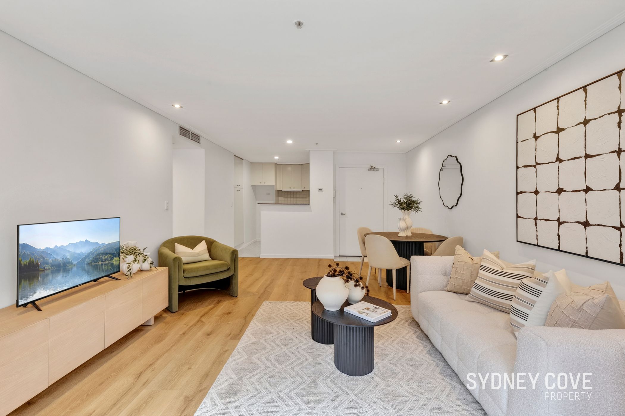 HORDERN TOWERS 2502 393 PITT STREET, SYDNEY NSW 2000 - Image 2