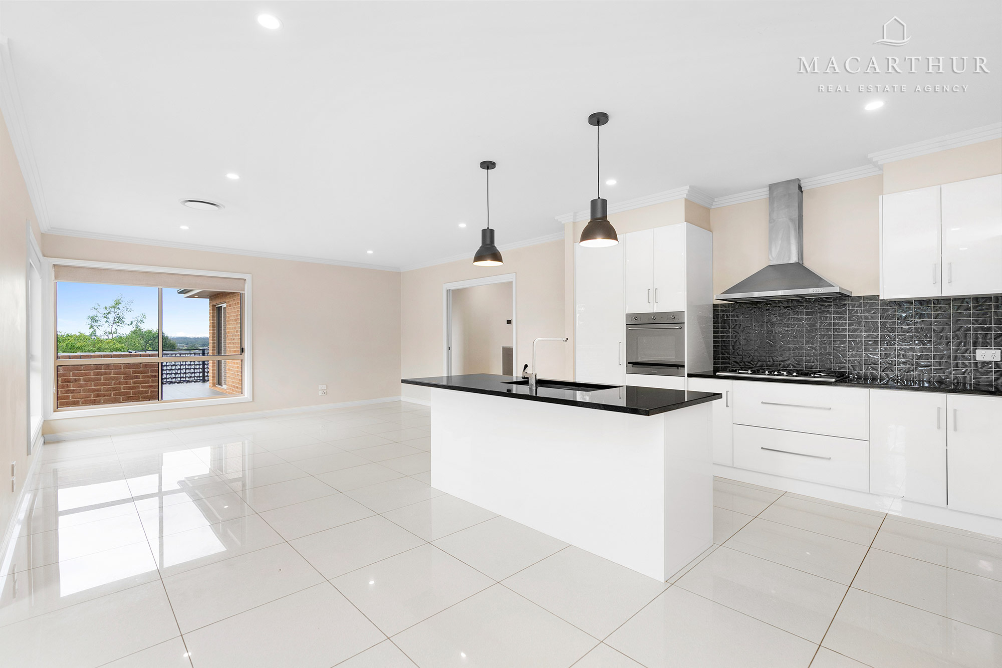 17 BRINDABELLA DRIVE, Tatton NSW 2650 - Image 8