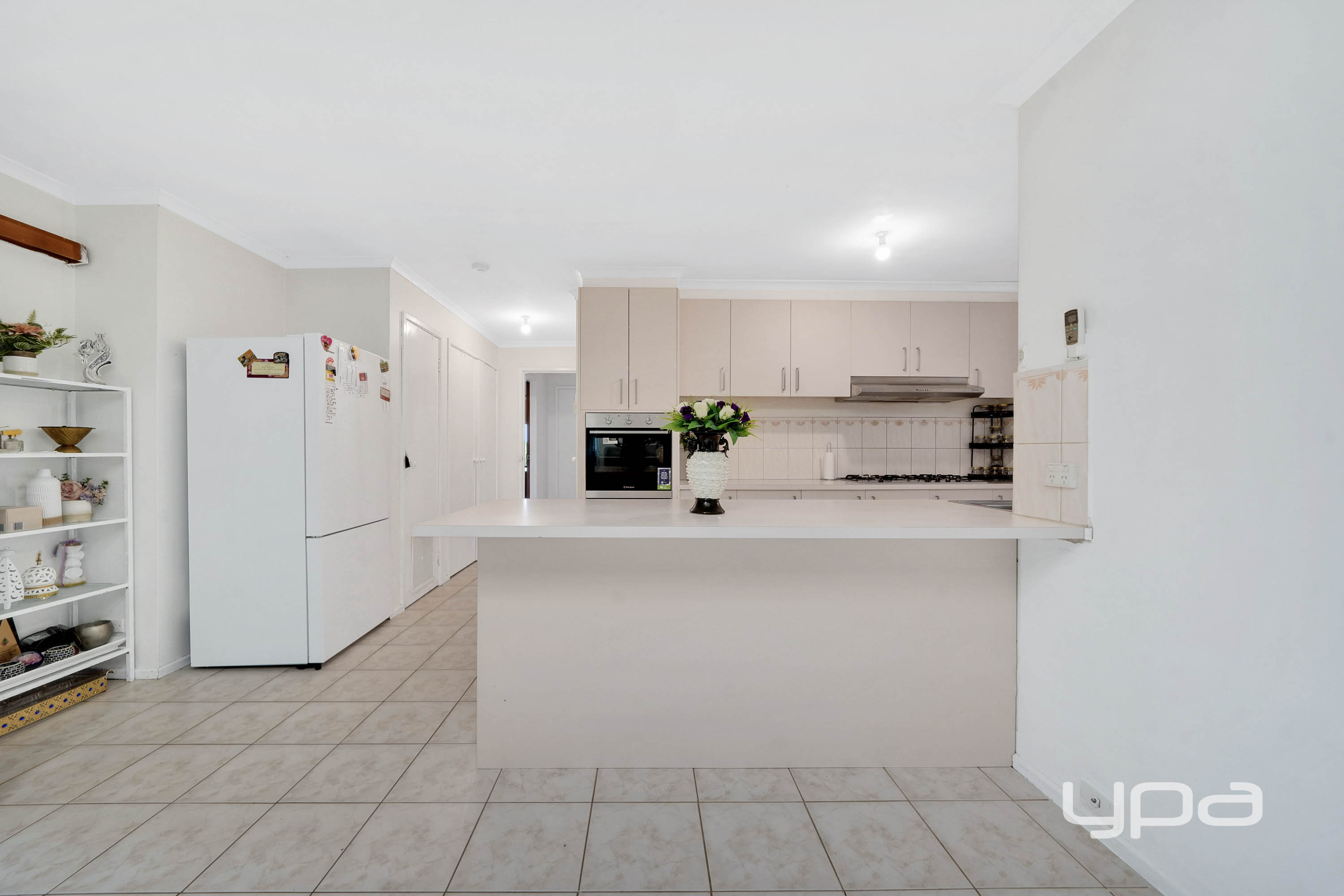 18 ASTER CLOSE, Meadow Heights VIC 3048 - Image 7