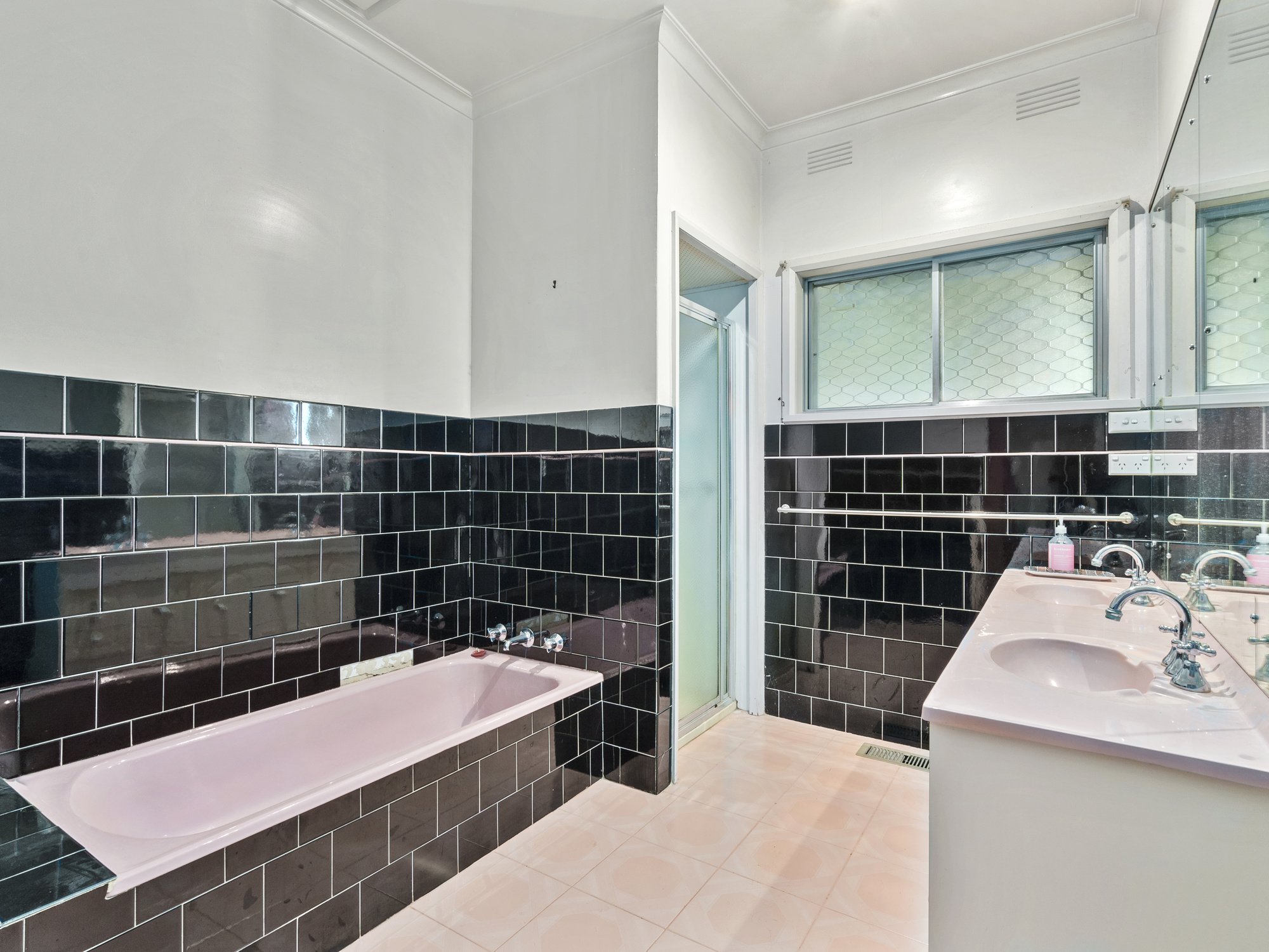 20 CHURR STREET, Cobram VIC 3644 - Image 10