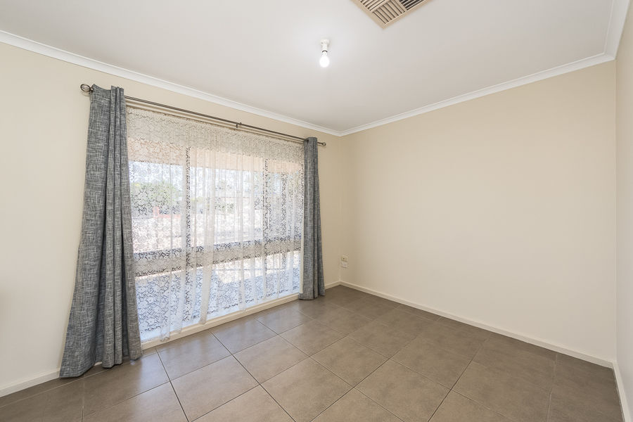1/133 Christian Road, Murray Bridge, SA 5253 - Image 6