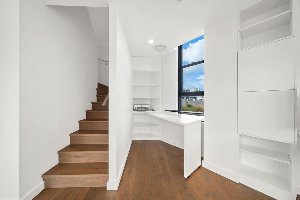 1613 8 KINGSBOROUGH WAY, ZETLAND NSW 2017 - Image 6