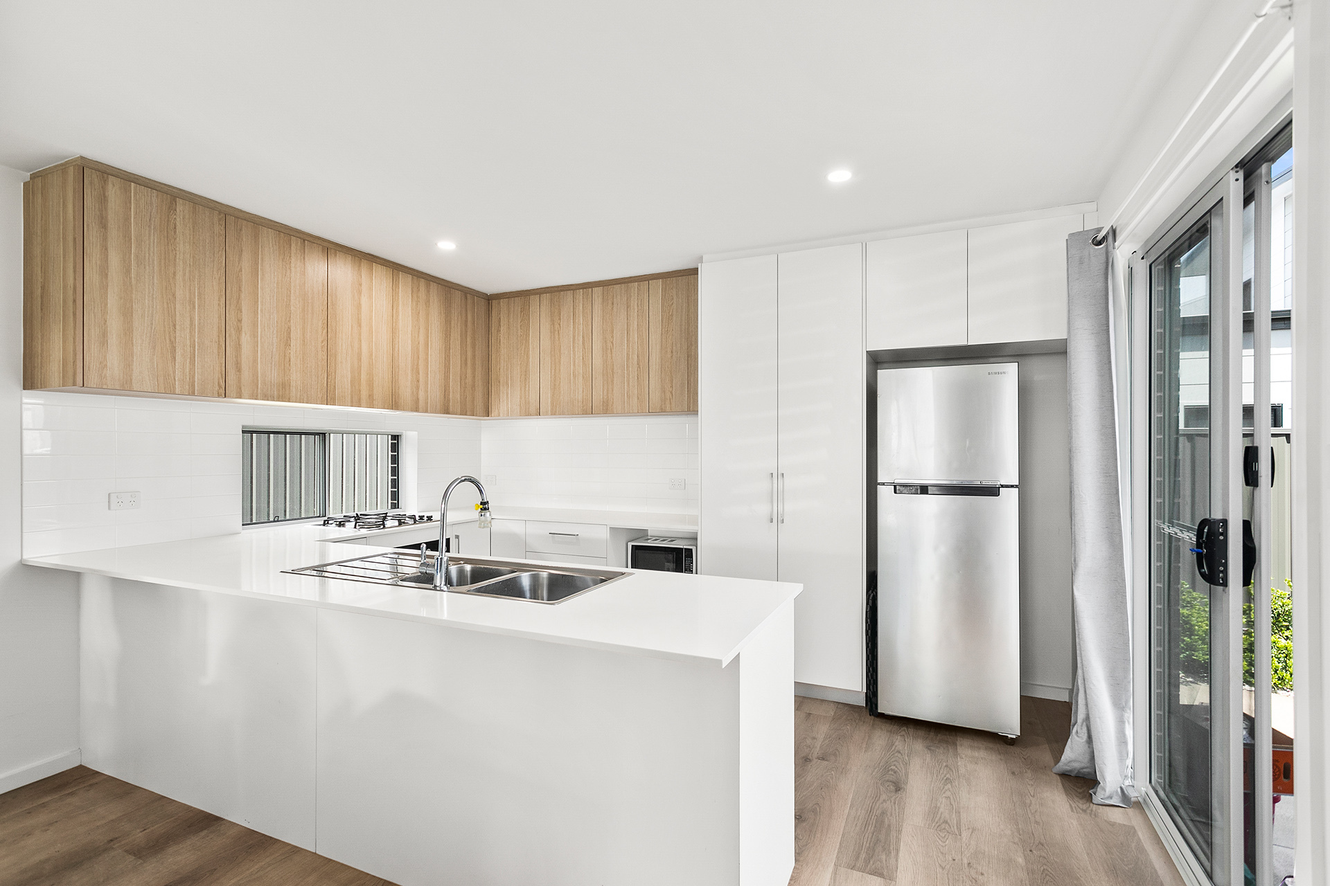 102 Crest Road, Albion Park, NSW 2527 - Image 4