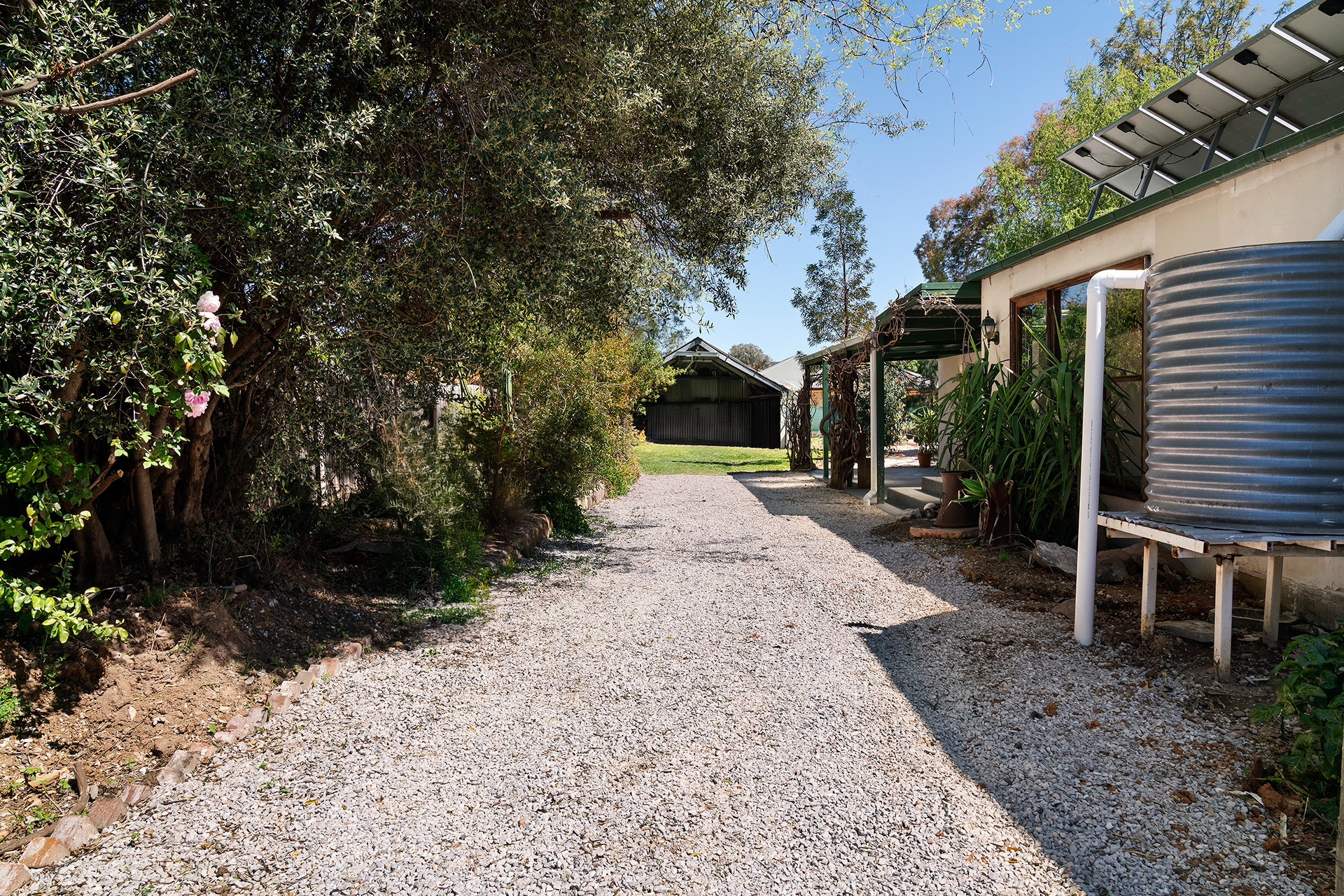 42 DOURO STREET, Mudgee NSW 2850 - Image 8