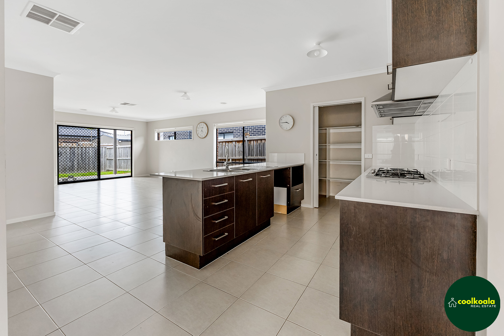 10 Dartmouth Street, Wallan, VIC 3756 - Image 4