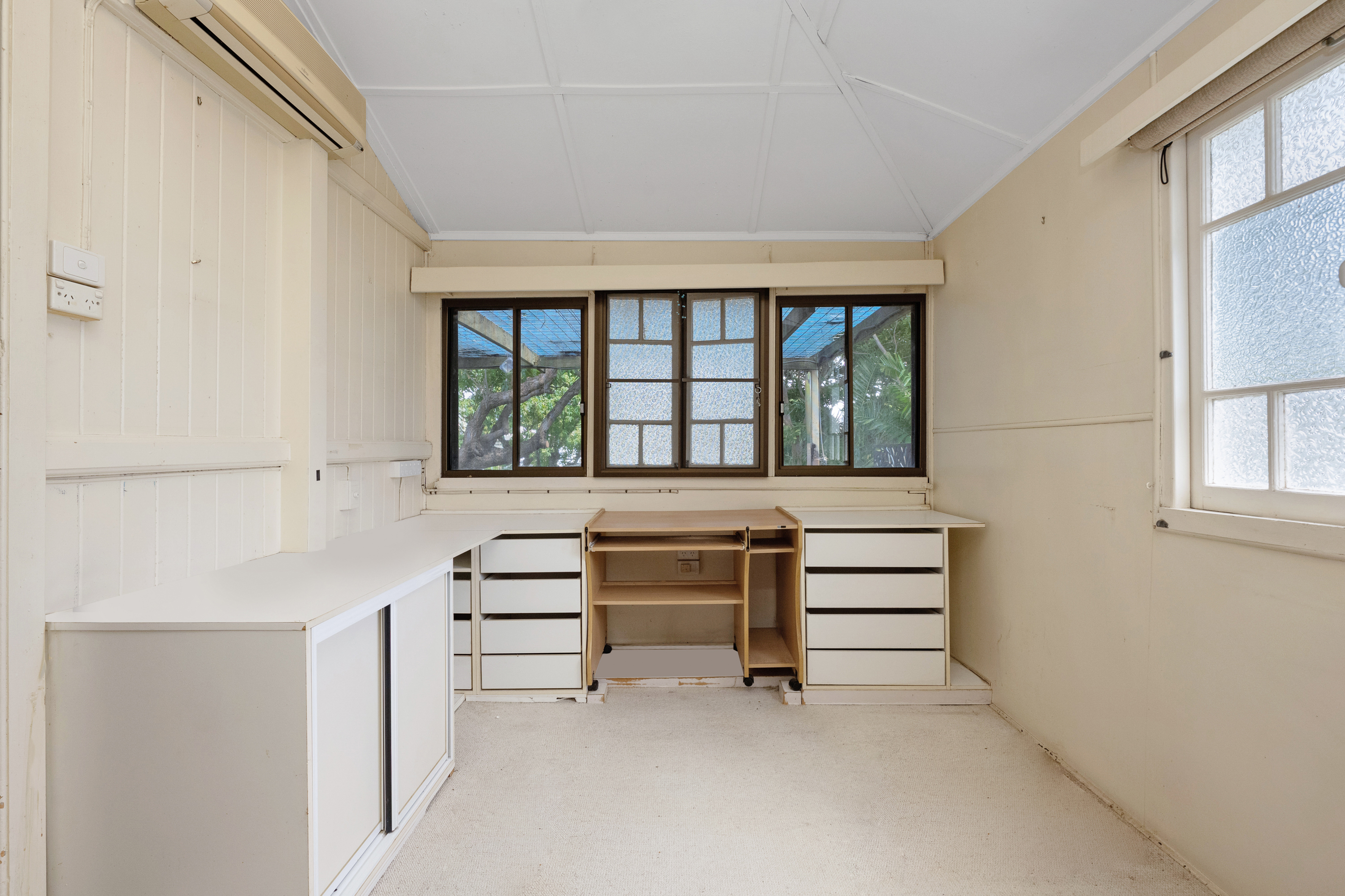 60 TWELFTH AVENUE, Railway Estate QLD 4810 - Image 10