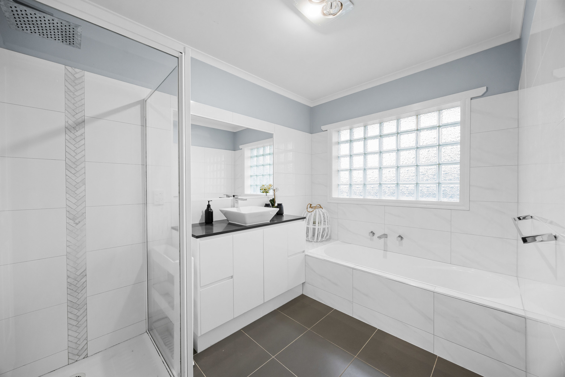 4-bedroom house at 18 MANNA GUM HEIGHTS, Mount Pleasant VIC 3350, Ballarat, Victoria