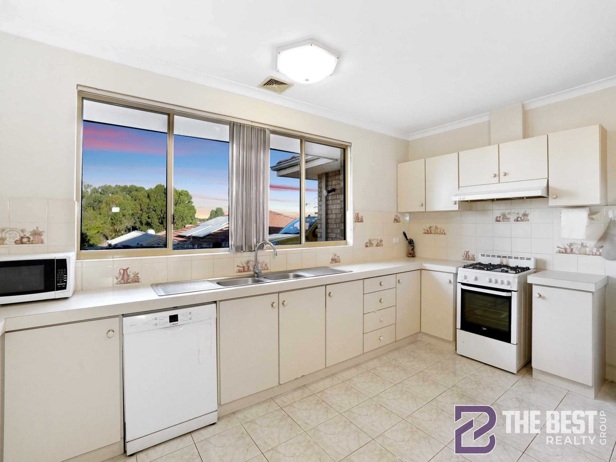 5-bedroom house at 3 TROODE STREET, Spearwood WA 6163, Cockburn, Western Australia