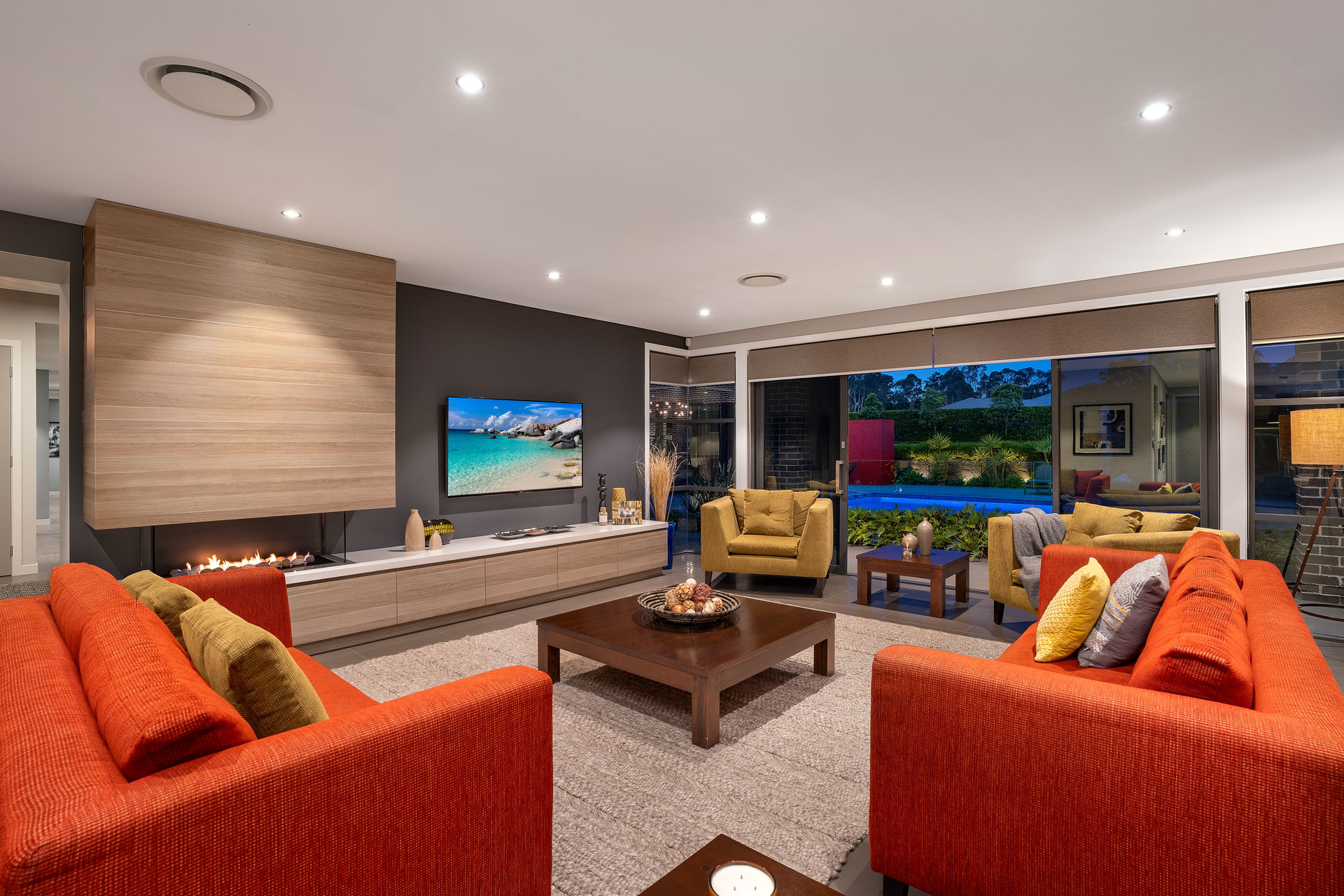 6-bedroom house at 21 TWIN CREEKS DRIVE, Luddenham NSW 2745, Liverpool, New South Wales