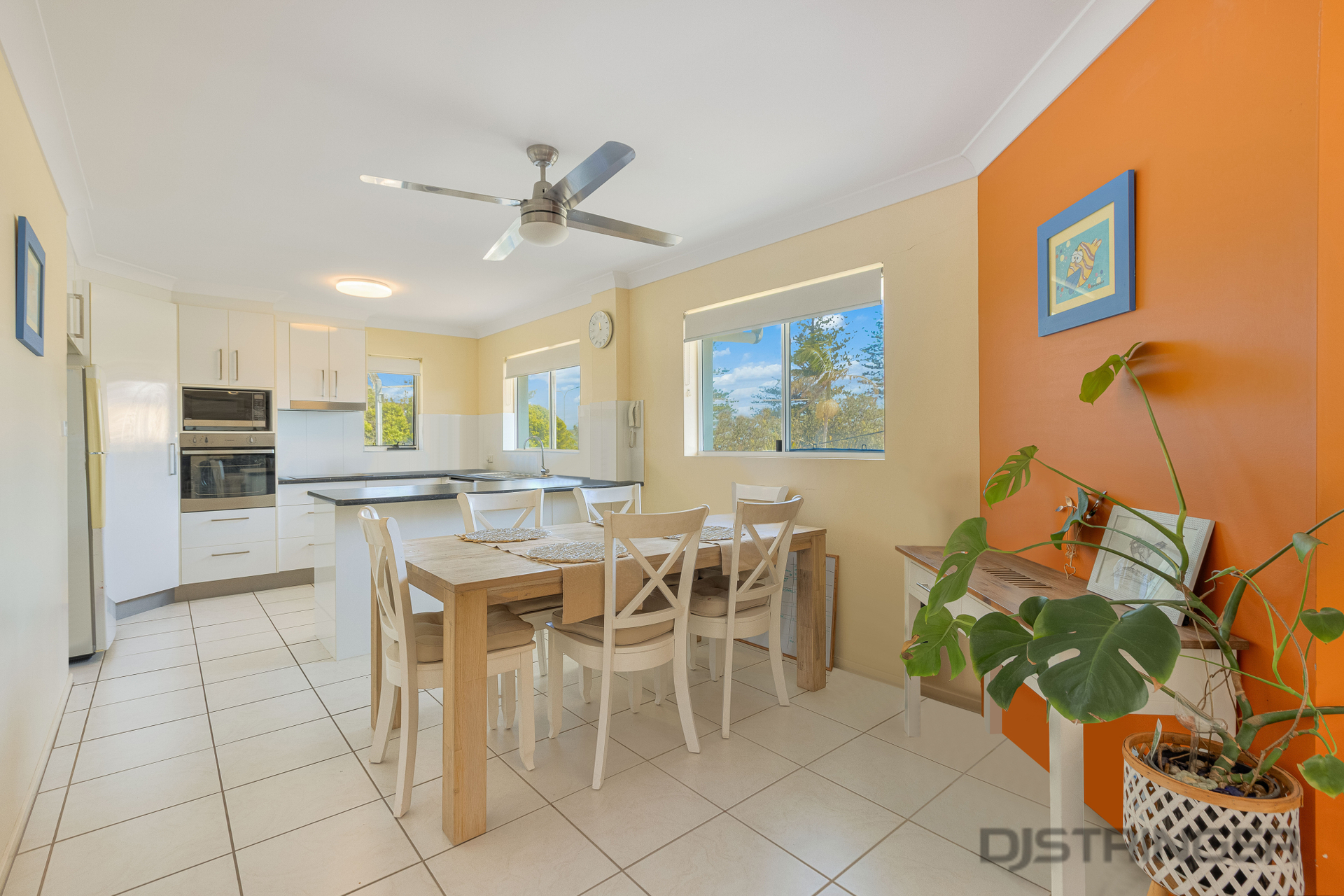 SAMUEL PLACE 6 241 GOLDEN FOUR DRIVE, BILINGA QLD 4225 - Image 3