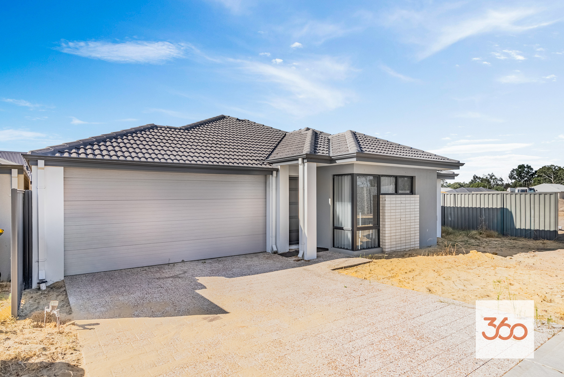 21 CANNES WAY, Dayton WA 6055 - Image 1