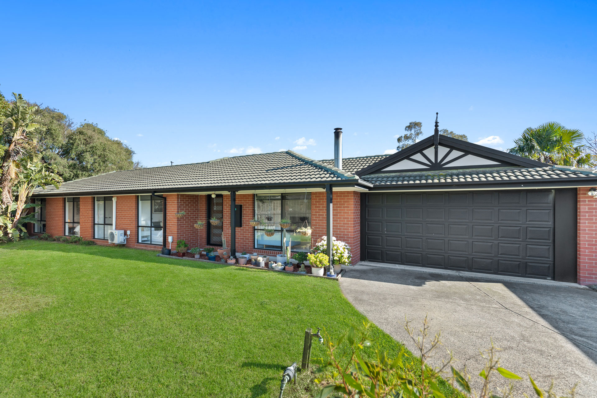 4-bedroom house at 10 Bluegrass Walk, Frankston, VIC 3199, Frankston, Victoria