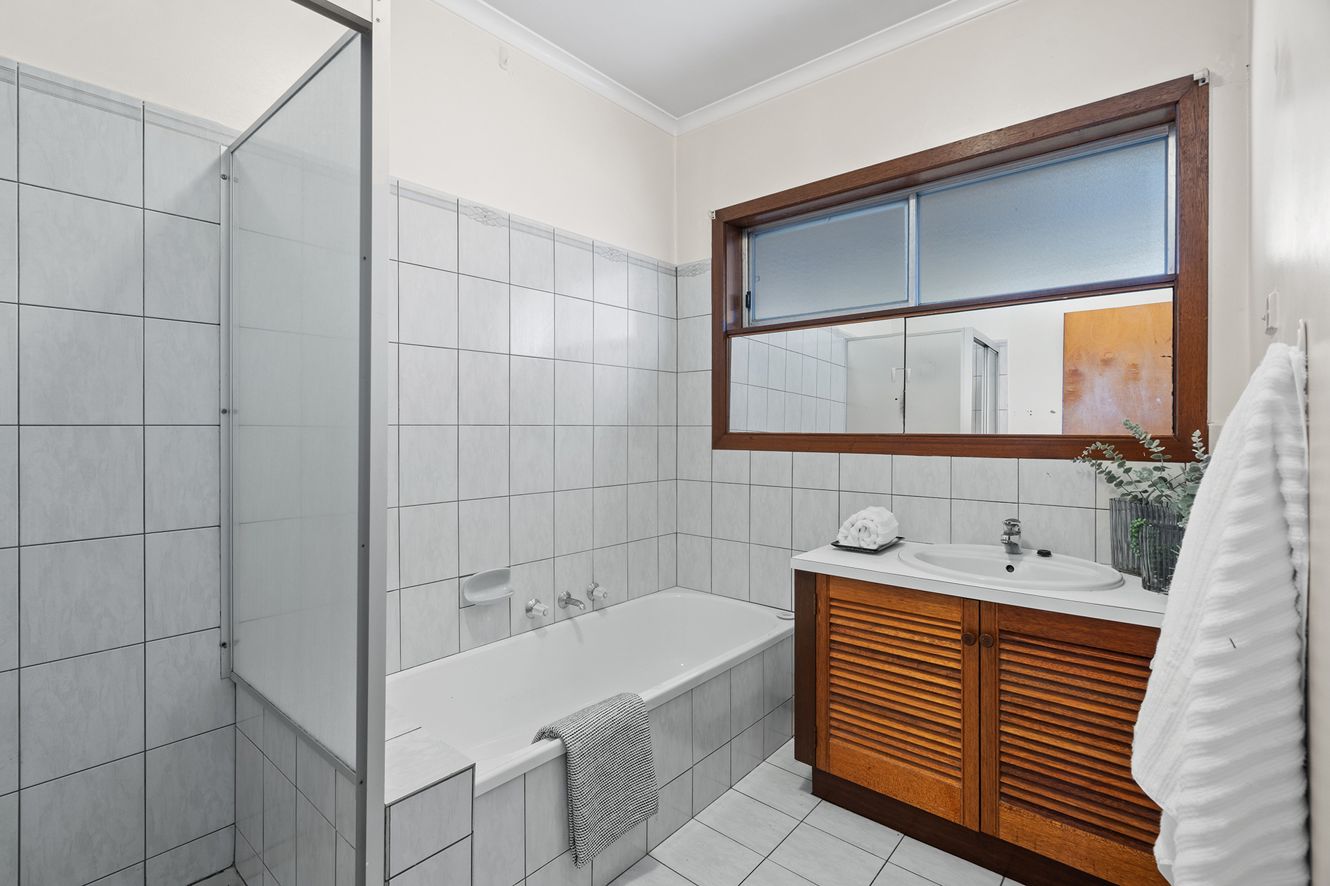 52 Greenridge Avenue, Templestowe, VIC 3106 - Image 10