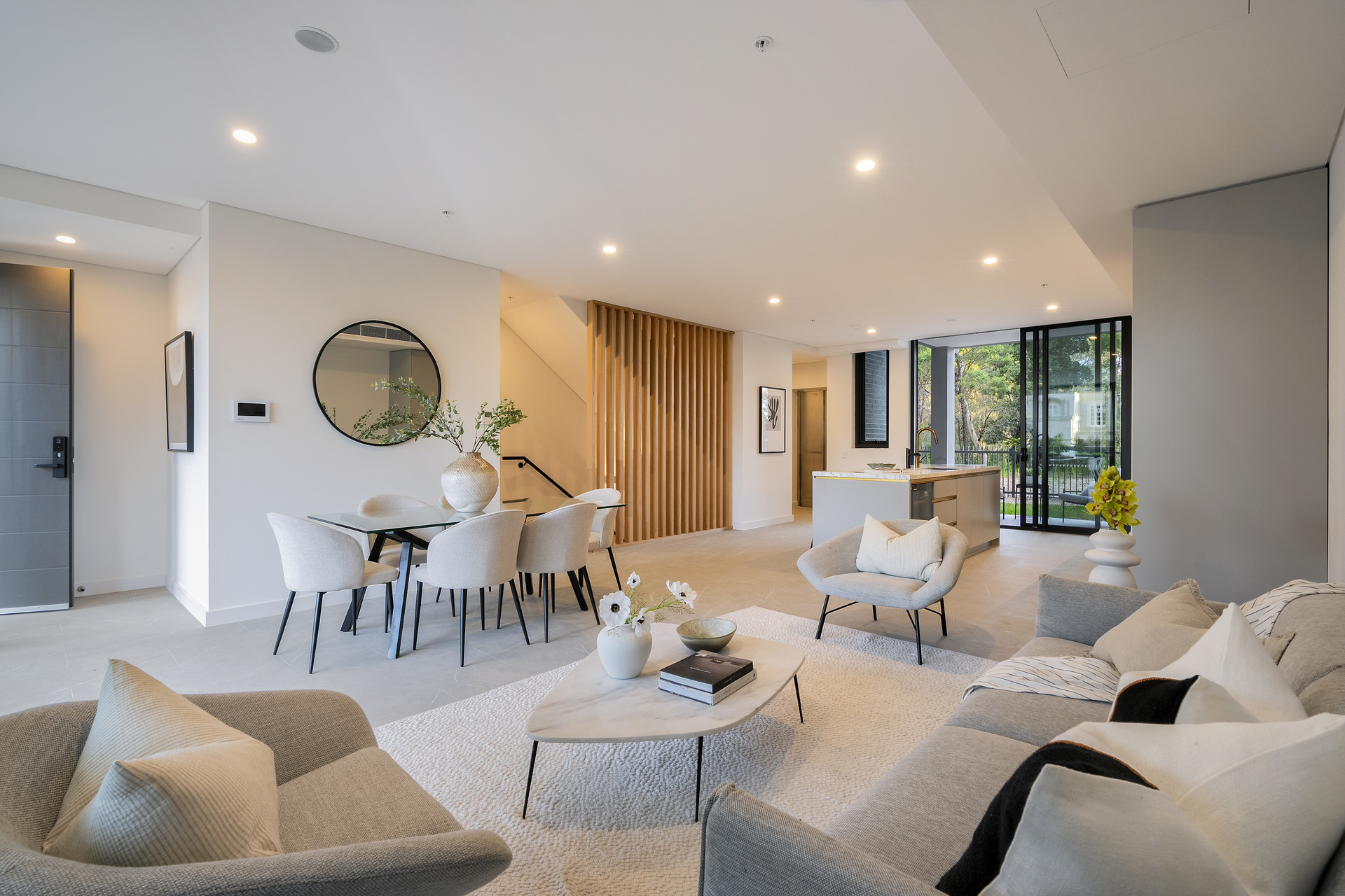 4-bedroom unit at 2/1A Roxy Place, Lindfield, NSW 2070, Ku-Ring-Gai, New South Wales