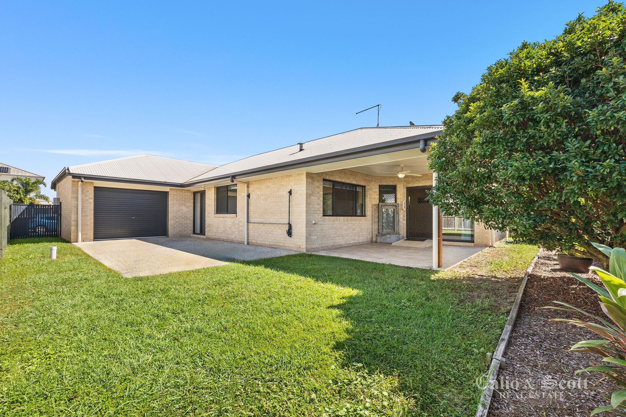 5 LAUREN CIRCUIT, Brighton QLD 4017 - Image 2