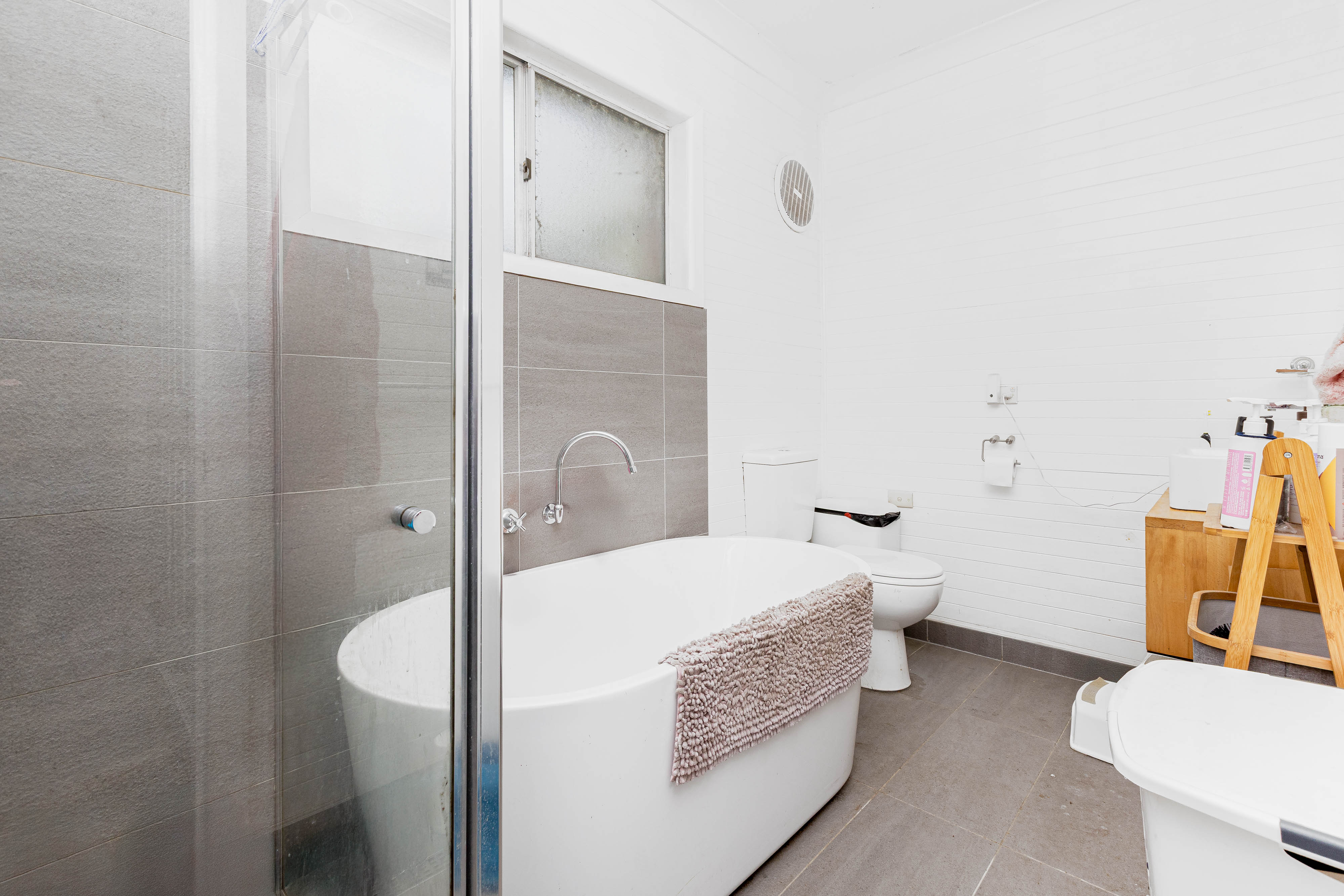 4-bedroom house at 124 Duns Creek Road, Duns Creek, Nsw, 2321, Port Stephens, New South Wales