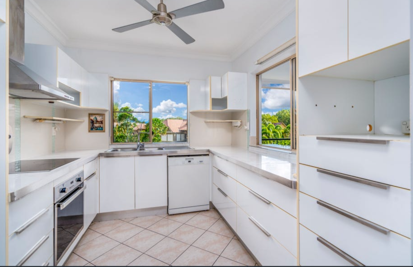 1328/2-10 Greenslopes Street, Cairns North, Qld, 4870 - Image 5