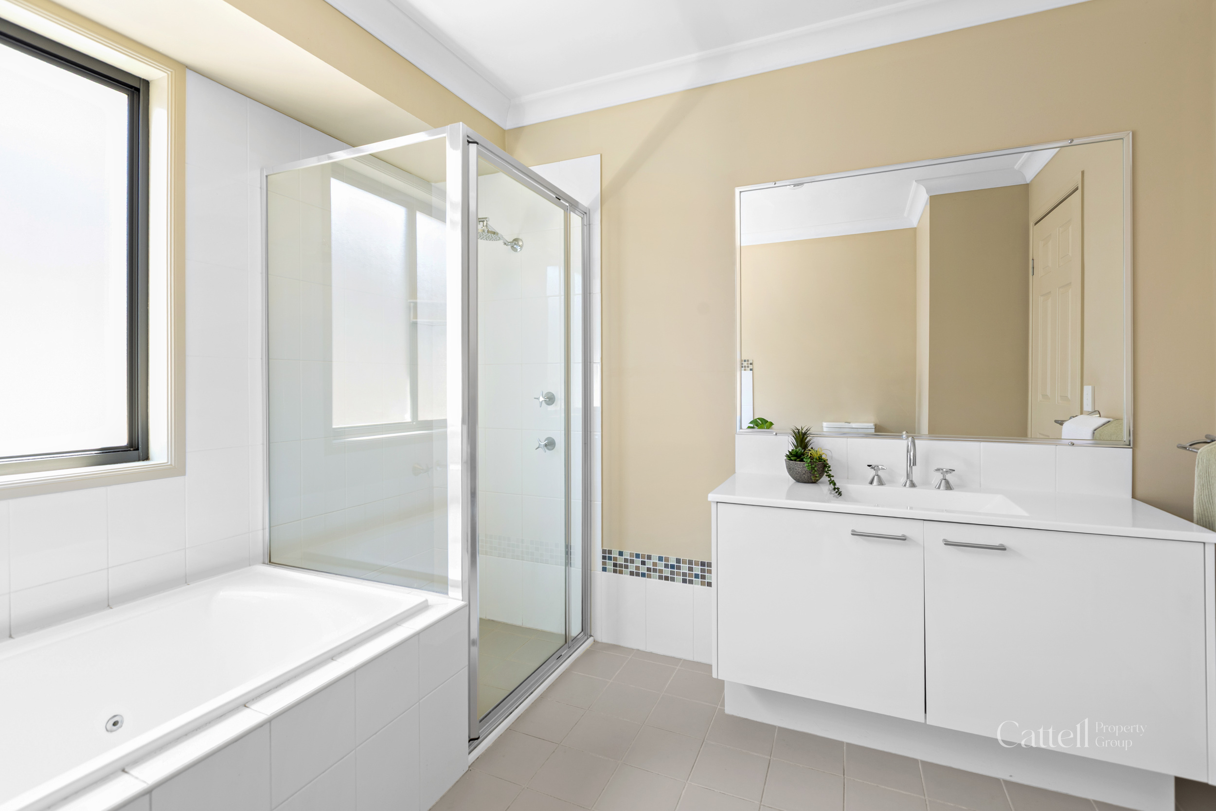 5-bedroom house at 2 BERRINDA CLOSE, Bolwarra Heights NSW 2320, Maitland, New South Wales