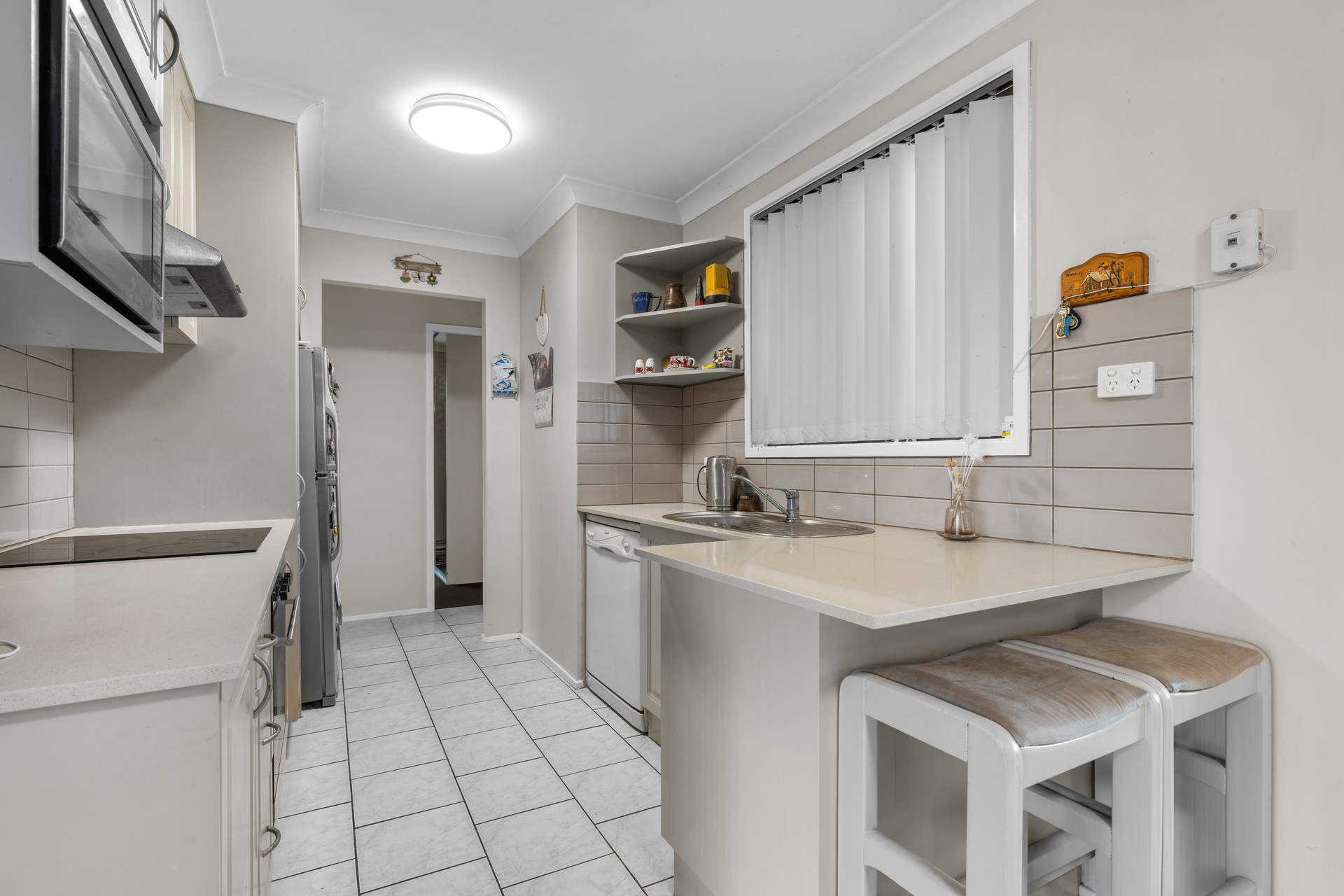 16 Jilba Place, Oak Flats, NSW 2529 - Image 3