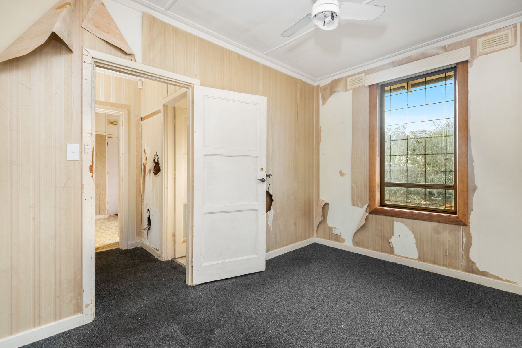 98 ROBIN AVENUE, Norlane VIC 3214 - Image 6