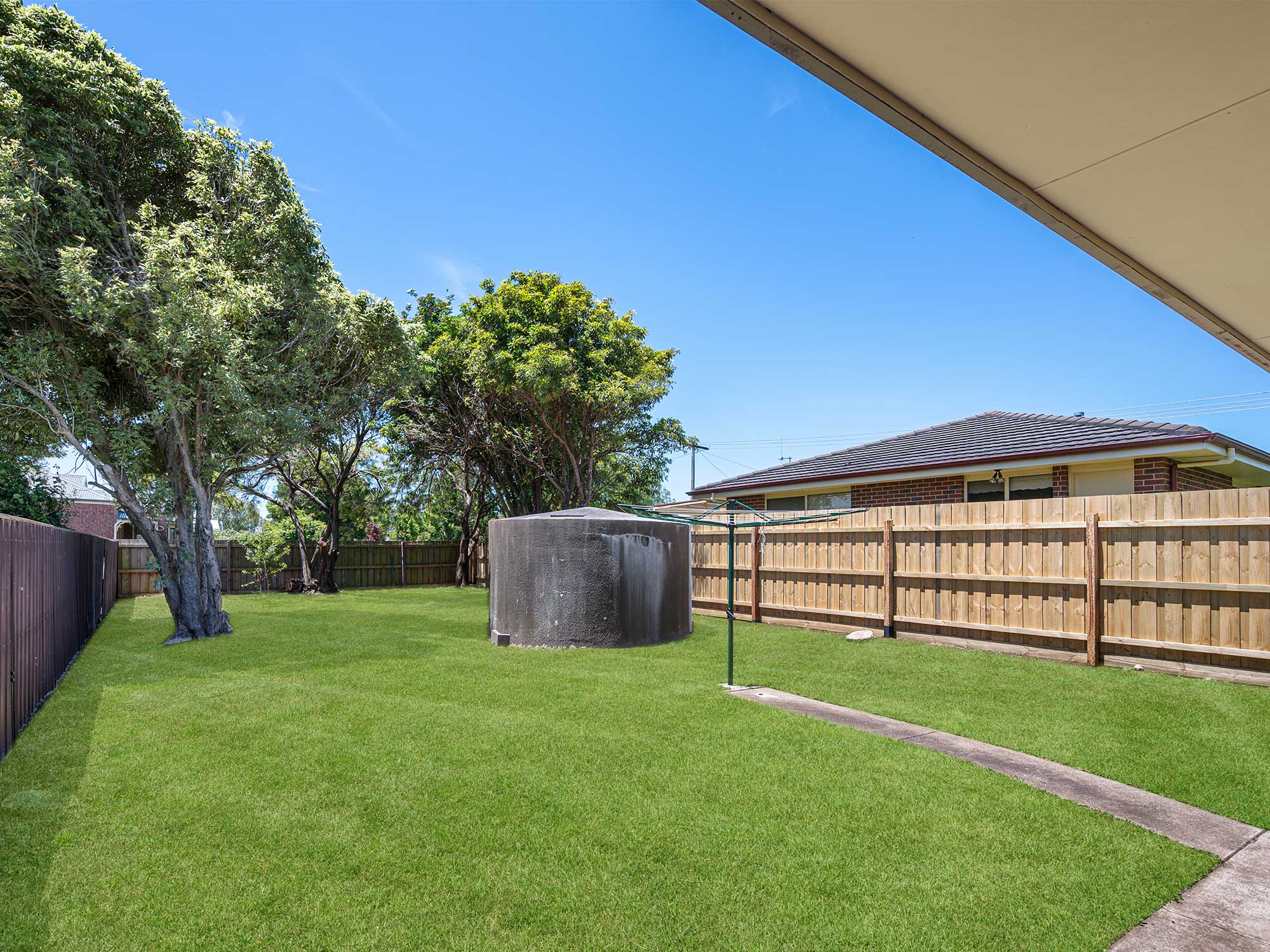 2-bedroom unit at 18 ANZAC AVENUE, Koroit VIC 3282, Moyne, Victoria