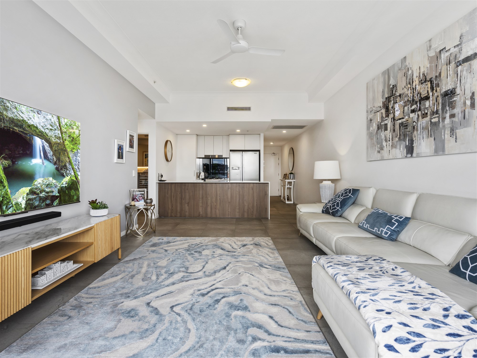 2714/1 Grant Avenue, Hope Island, QLD 4212 - Image 9