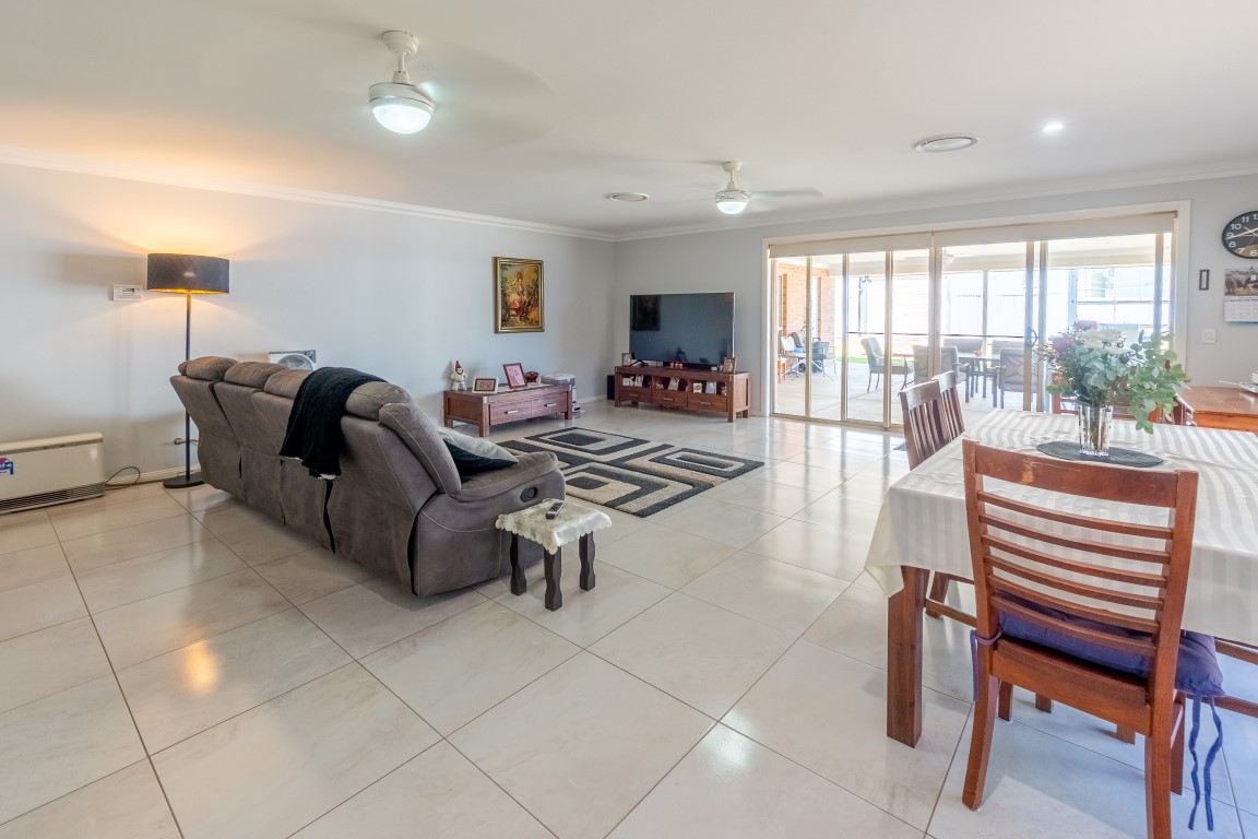 110 Camp Street, Temora, Nsw, 2666 - Image 5