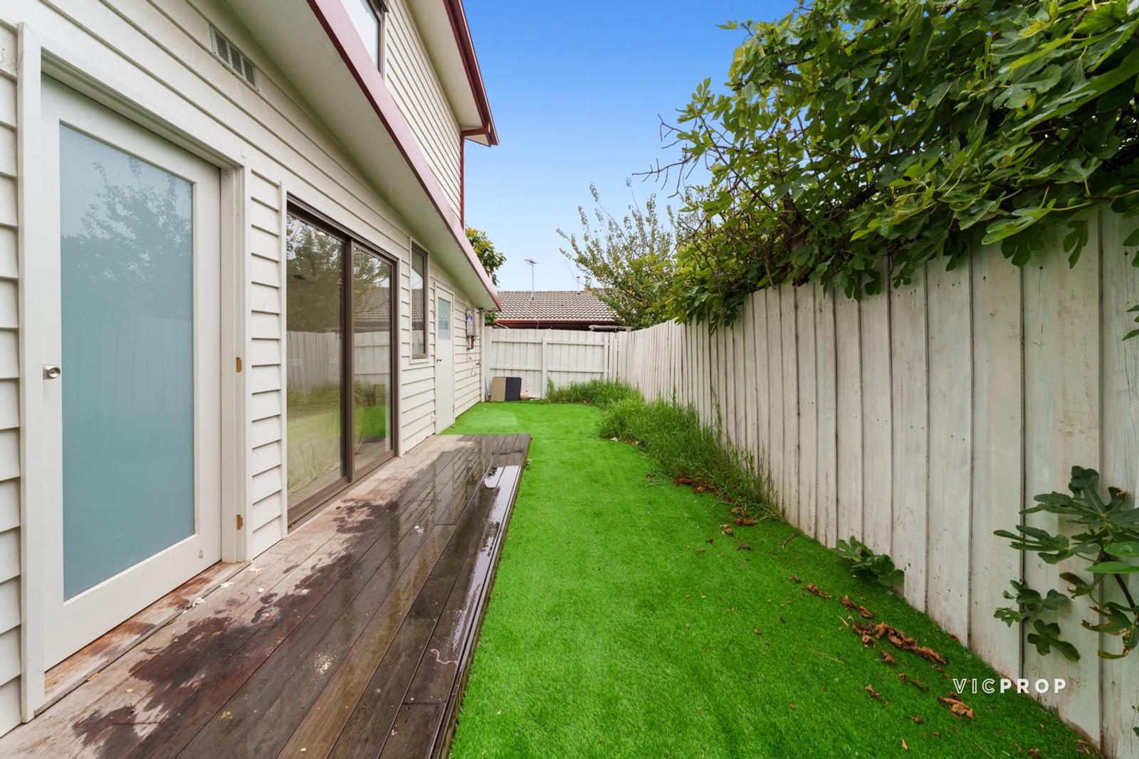 3-bedroom unit at 75 South Road, Braybrook, VIC 3019, Maribyrnong, Victoria