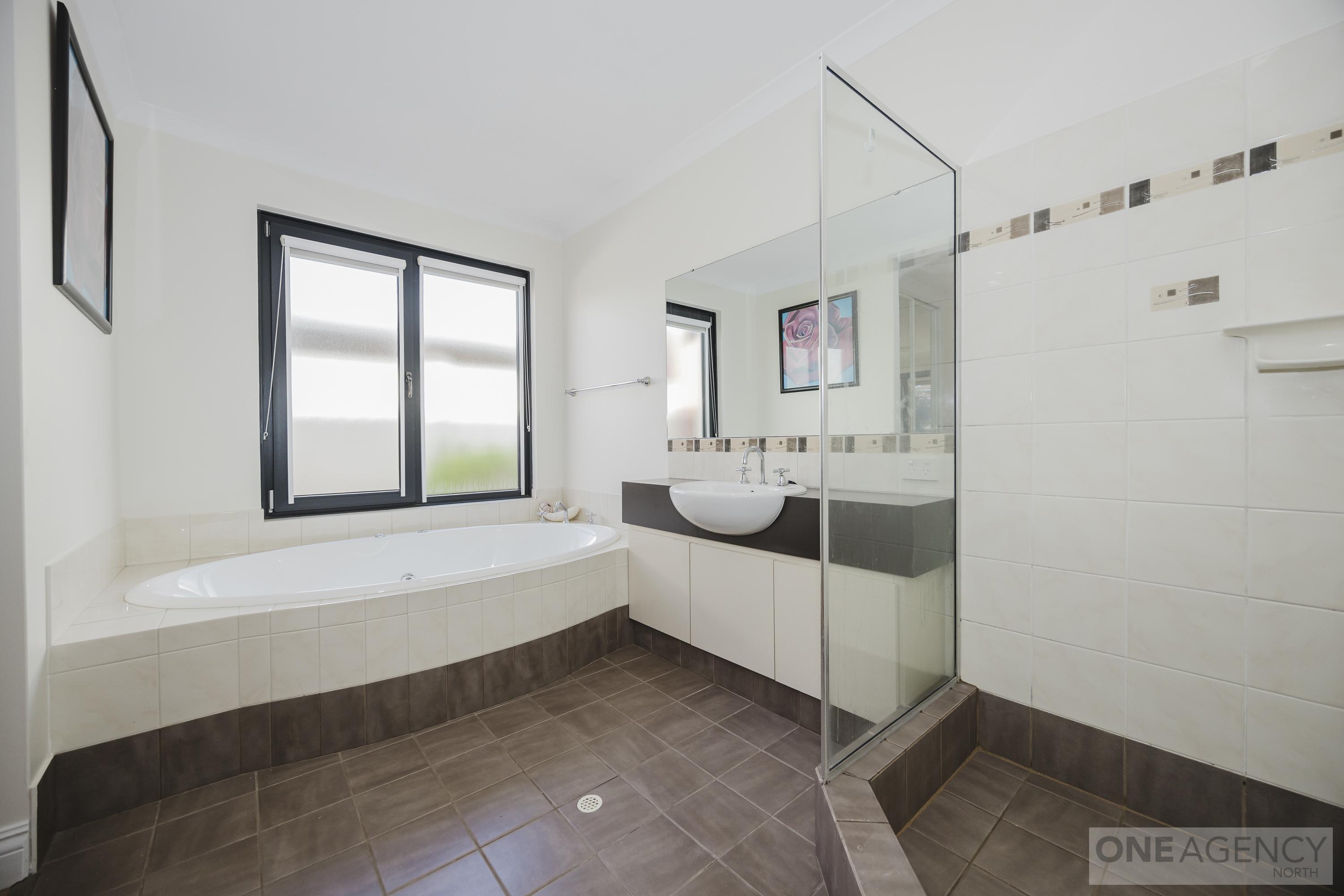 20 BRAMLEY LOOP, Madeley WA 6065 - Image 9