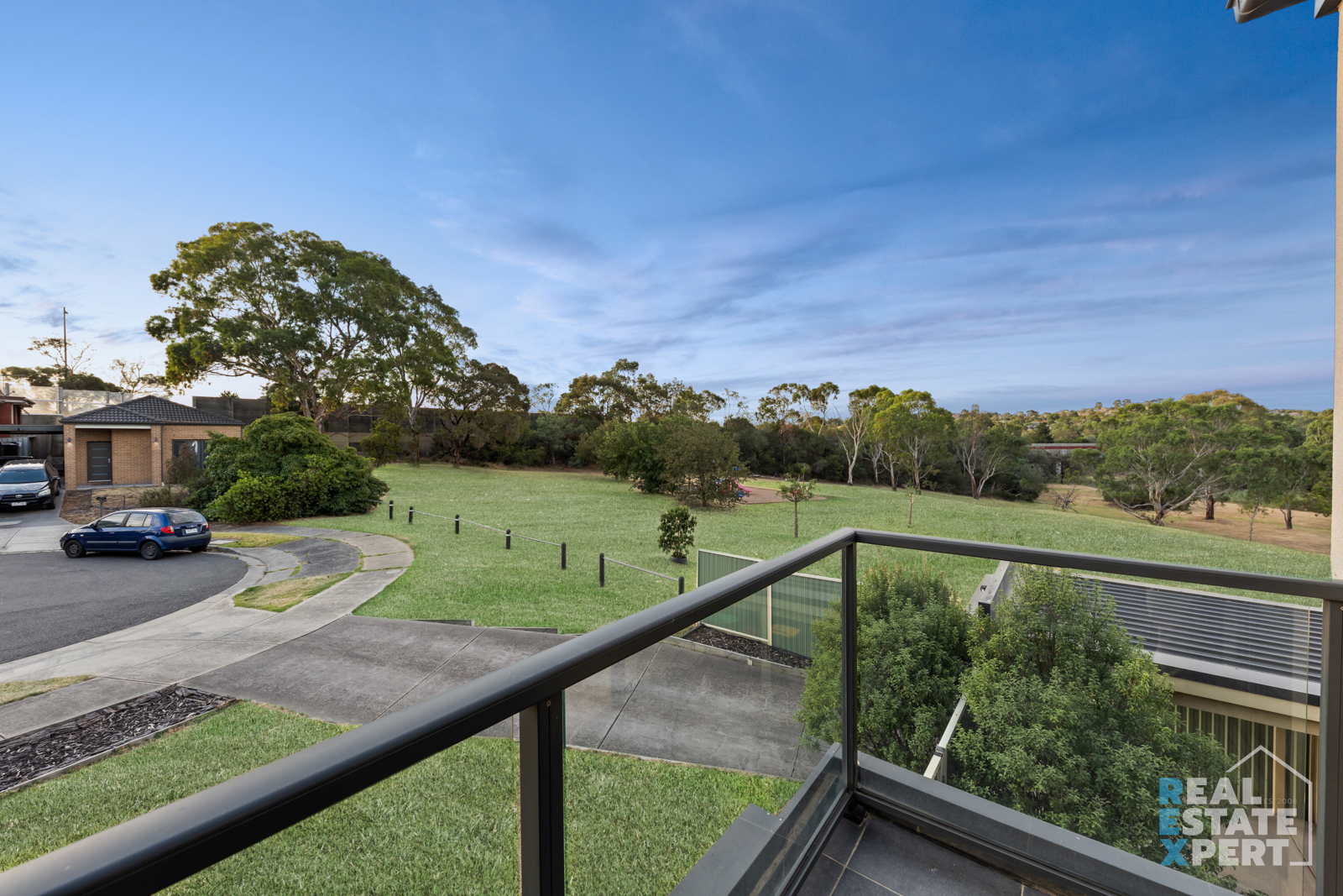 1/8 Moore Road, Hallam, VIC 3803 - Image 3