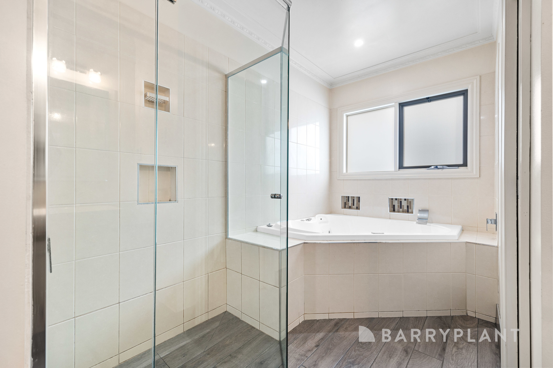 30 Beaufort Avenue, Alfredton, VIC 3350 - Image 5